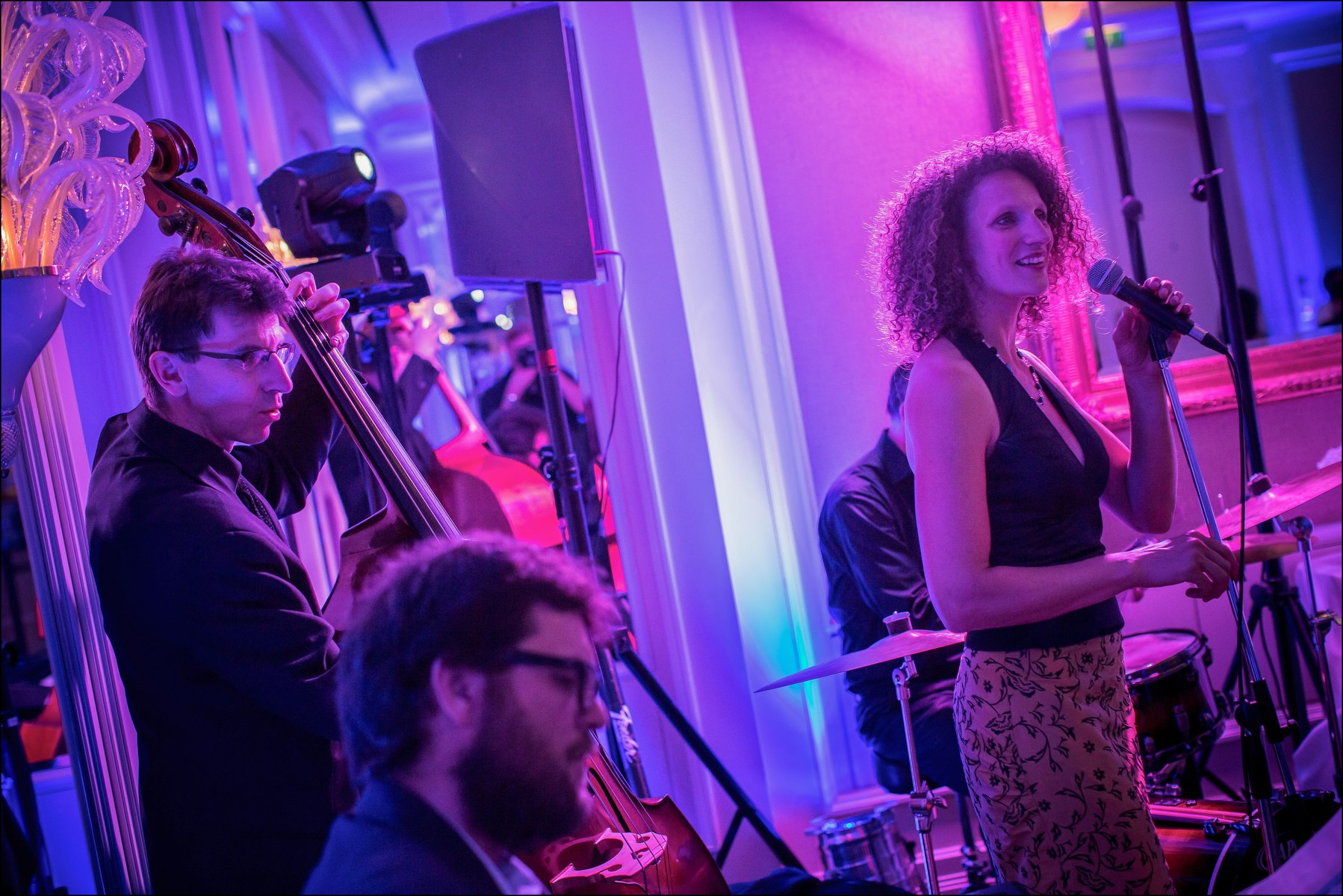 Live jazz band performing at elegant wedding dinner Four Seasons Prague