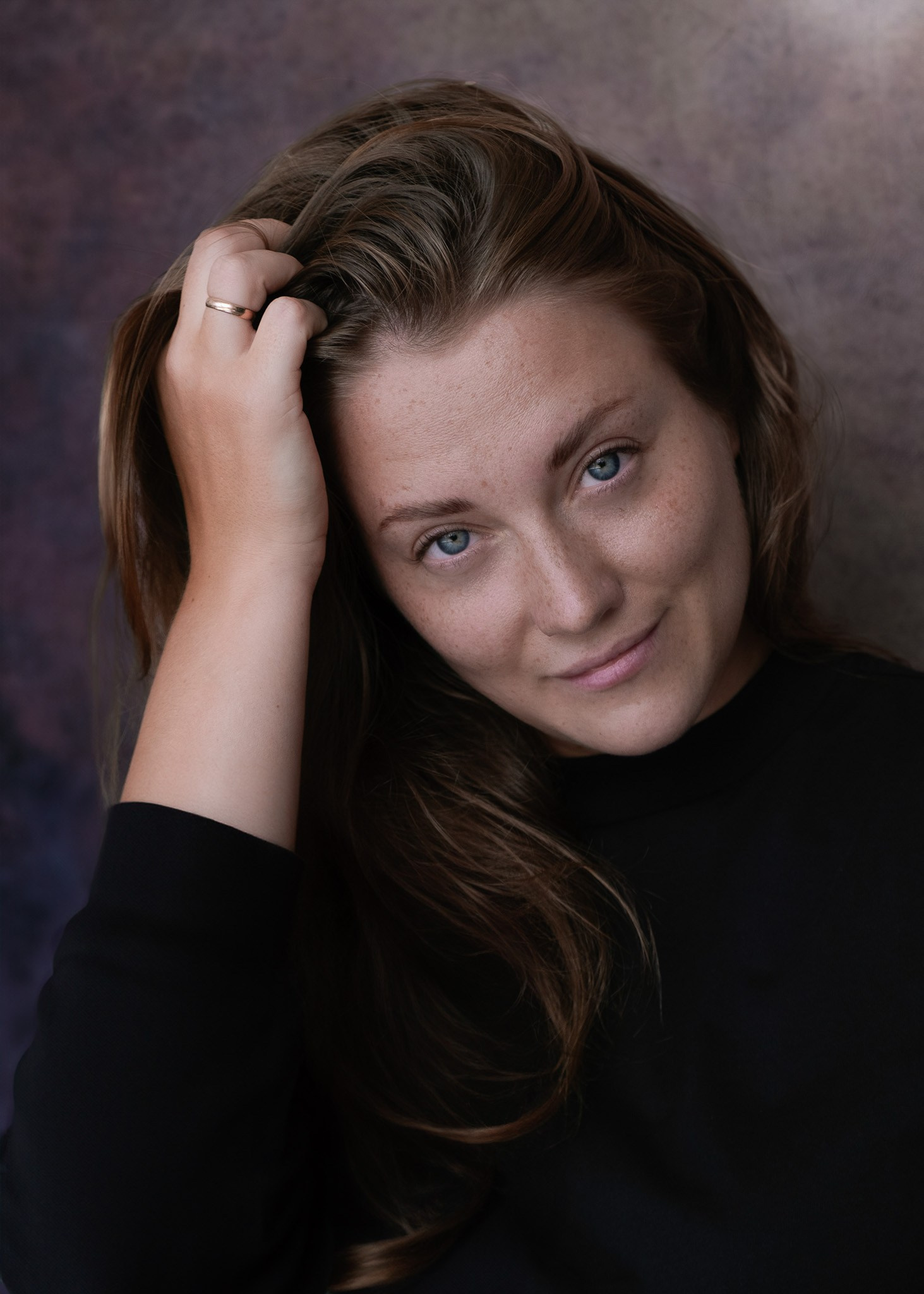 Professional female portrait in natural light, Brisbane portrait photographer