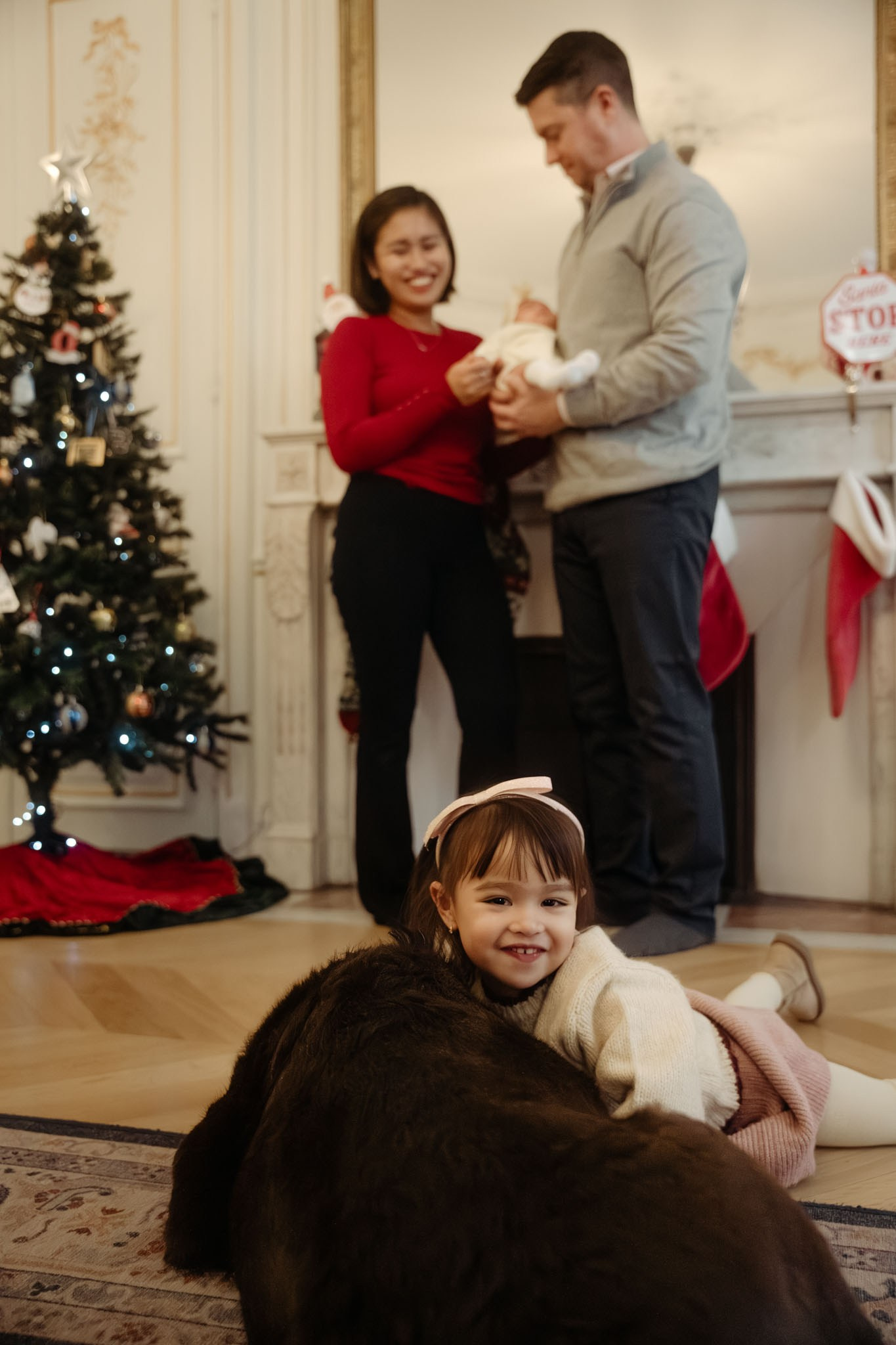 Family Photoshoot in Paris. Paris photographer — Polina Osipova