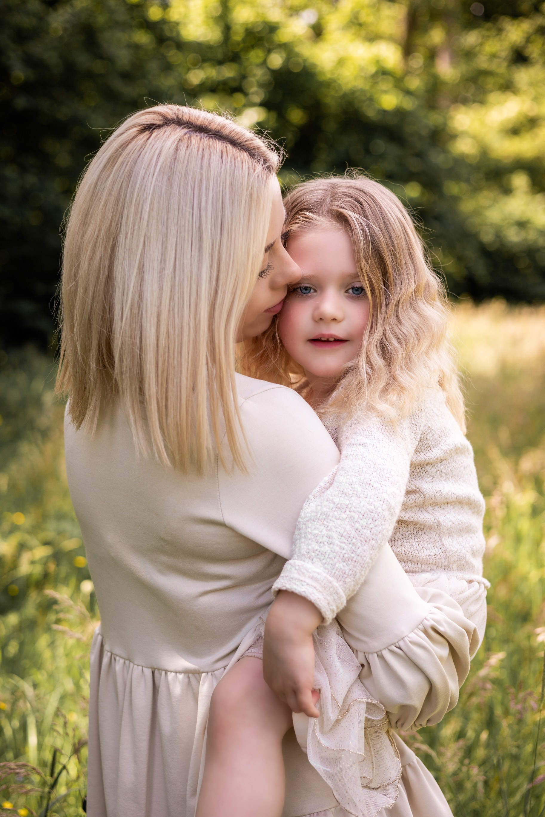 Hochzeits- & Familien Fotografin in Bremen und Umzu Liliana Crijavetchi