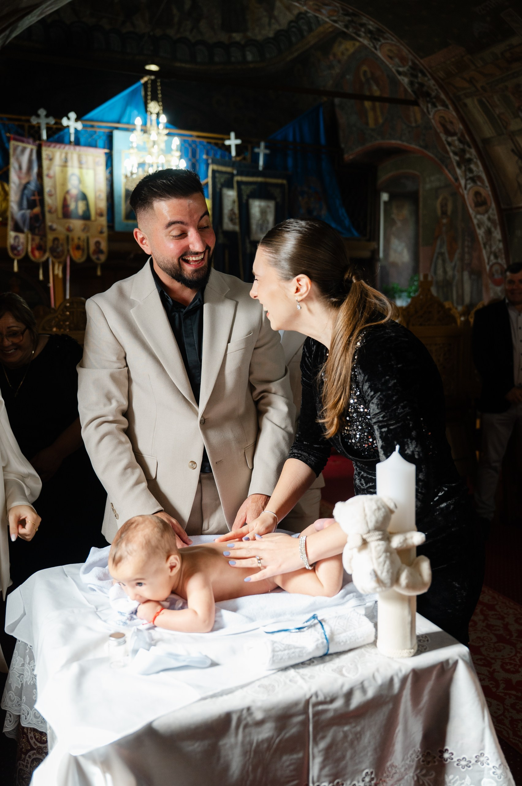 Fotograf botez Brașov – fotografie autentică și naturală | Happy Souls