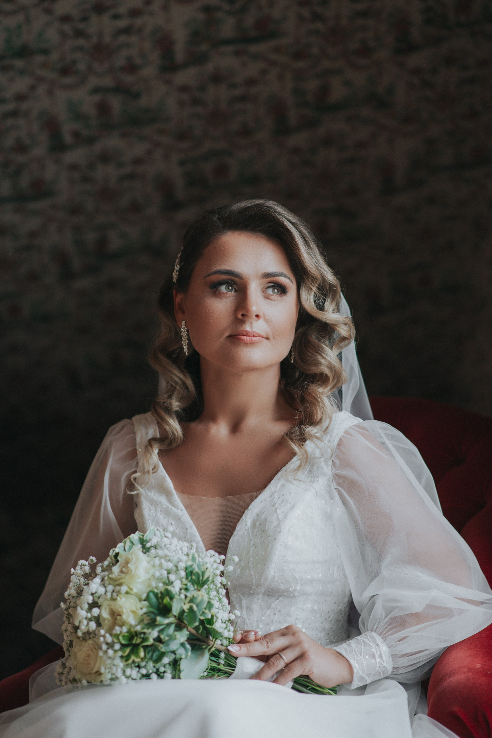 Vestuvių fotosesija, pasiruošimas, Vestuvių pasiruošimo fotografavimas. Vestuvių fotografas Vilnius Trakai kaina vestuvių fotografavimas fotografė personal.lt photogrpahy kainos jaunoji jaunikis nuotaka santuoka vestuvės, profesionali natūrali meninė reportažinė klasikinė fotosesija