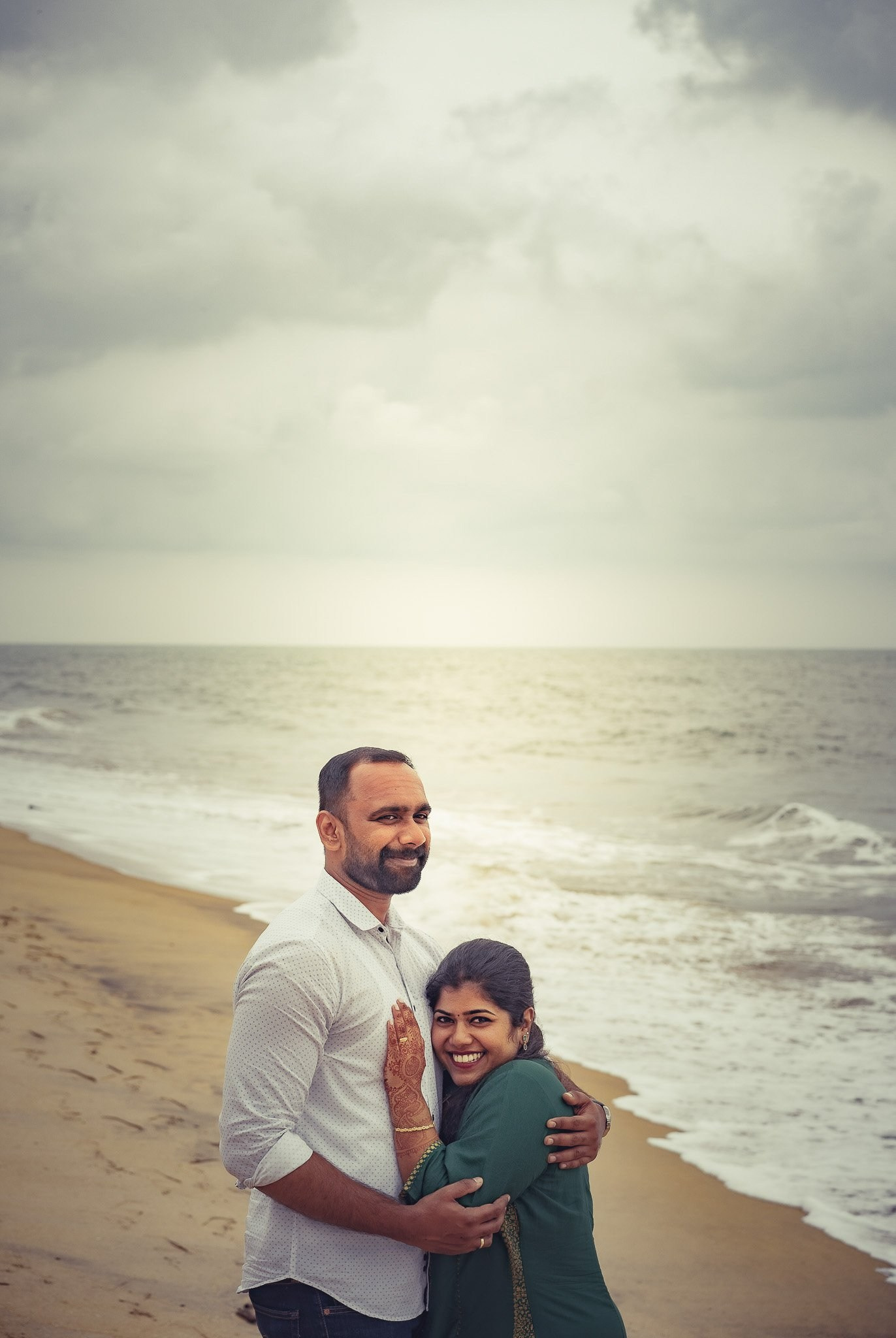 Engagement & Pre-Wedding Portraits in Thrissur, Kerala | ONEIRO