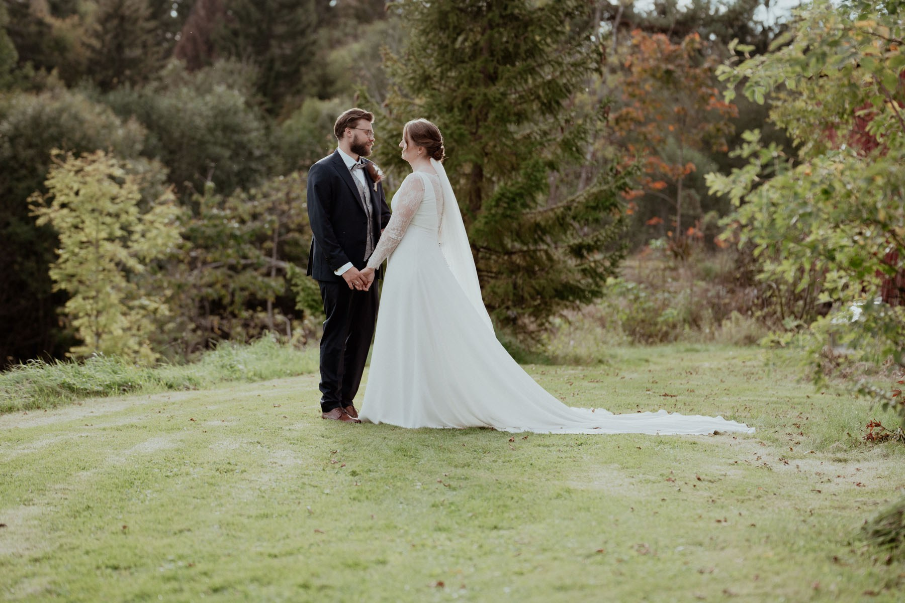 Marie & Christoffer. Bryllupsfotograf og videograf i Telemark og Vestfold
