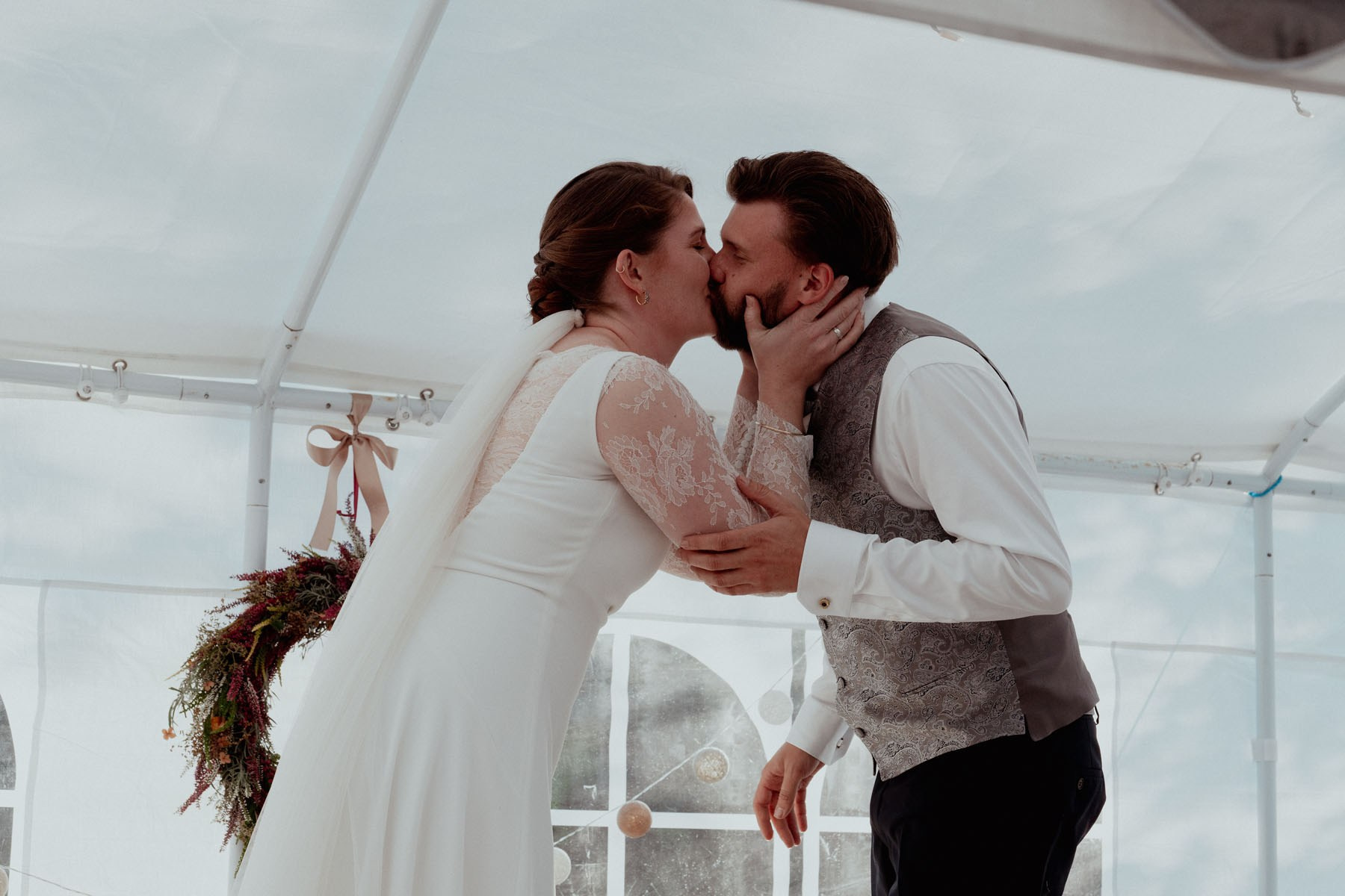 Marie & Christoffer. Bryllupsfotograf og videograf i Telemark og Vestfold