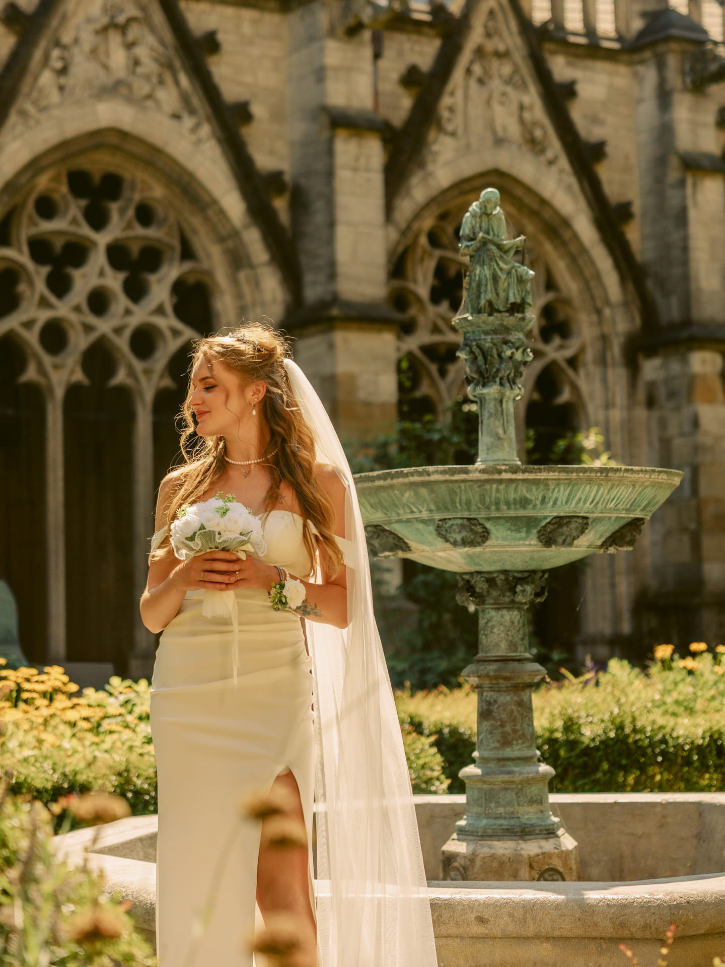 Summer Wedding Photoshoot in Utrecht — A Day to Remember. Romantic & Soulful Photography by Natalia Olhova in Rotterdam