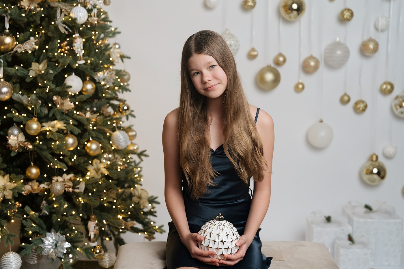 Christmas mini sessions 2025| Sydney. Newborn and family photographer. Hills District. Sydney