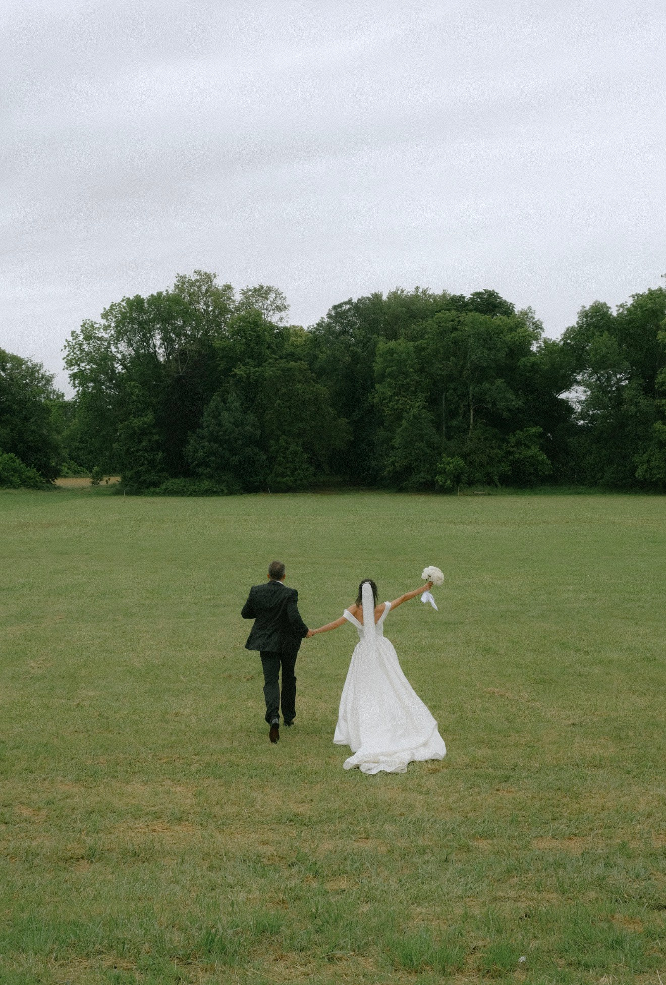 Wedding. Yulia Saunier | Editorial wedding & Female Portrait