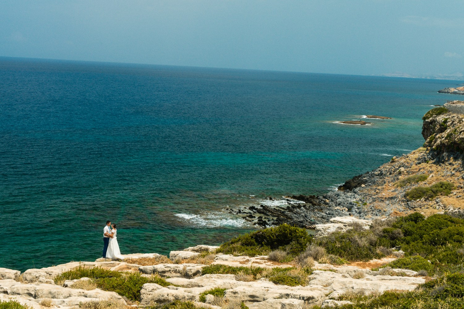 Wedding Archives start 2014. Photographe vidéaste à Santorin|Séances photos de Robe volante Santorin|