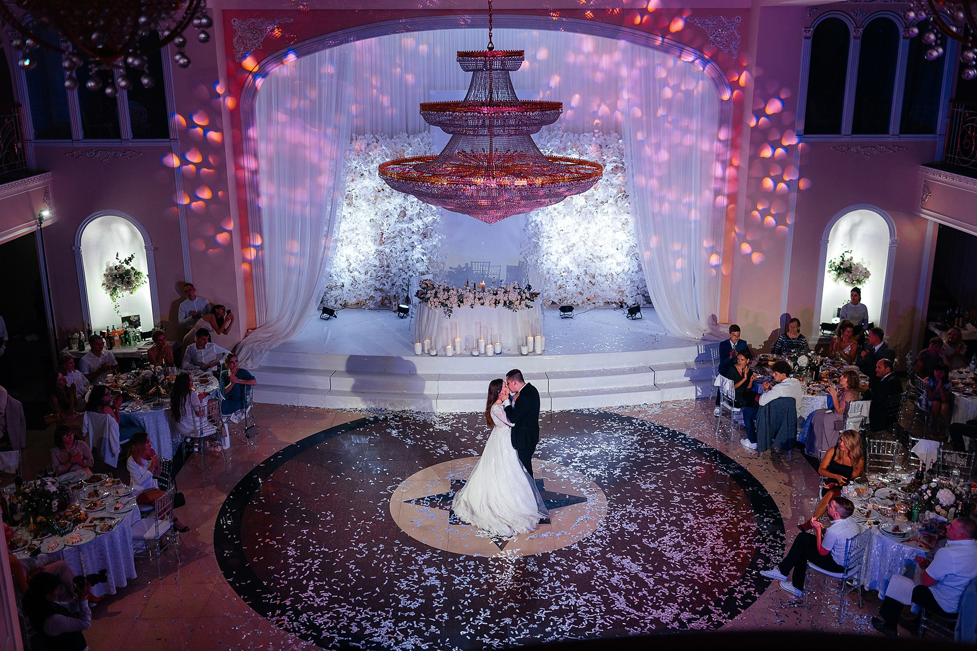 ЦЕНЫ 2024. Свадебный фотограф в Риге Руслан Федюшин