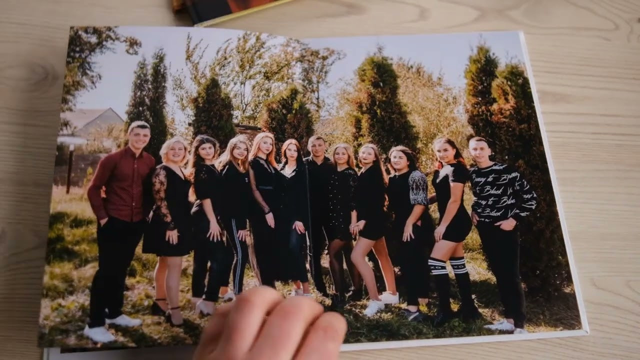АЛЬМАНАХ. Випускні альбоми SCHOOL PHOTO BOOK