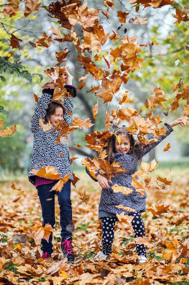 10 Creative Ways To Make Photos Of Your Growing (Too Fast!) Child. Portrait and graduation photographer Marina Simanava