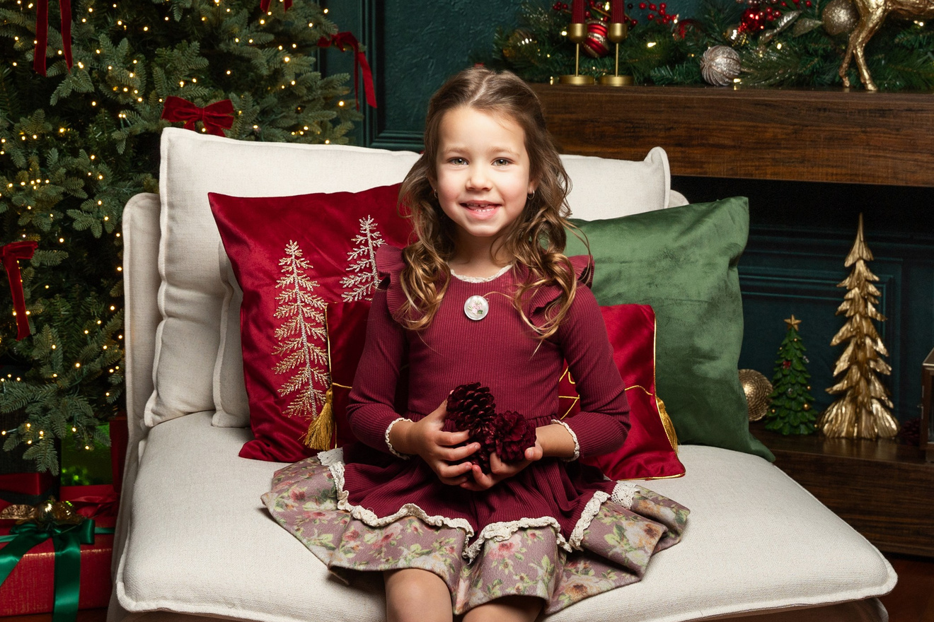 Cake smash outfits for girls. Newborn and family photographer. Hills District. Sydney