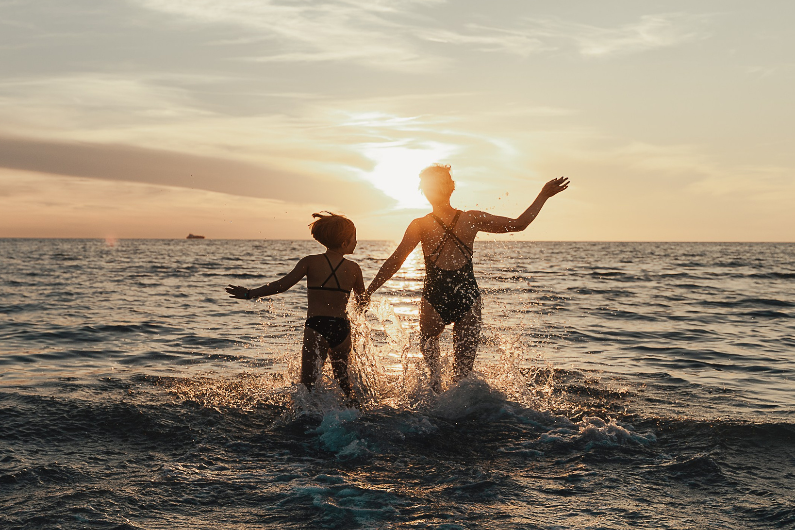 Семейный лагерь в Италии — отдых и творчество для всей семьи. Семейные лагеря в Европе с Ниной Янечковой и Ириной Зиновьевой