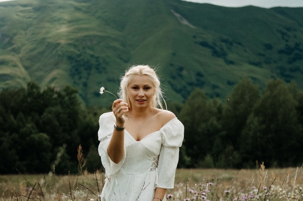 Фотограф в Грузии — Казбеги, Гудаури, Тбилиси | Свадьбы и фотосессии в горах