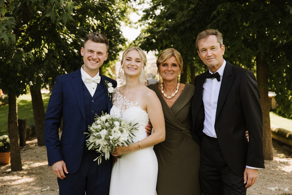 Gruppenfotos auf der Hochzeit: Tipps für authentische Erinnerungen