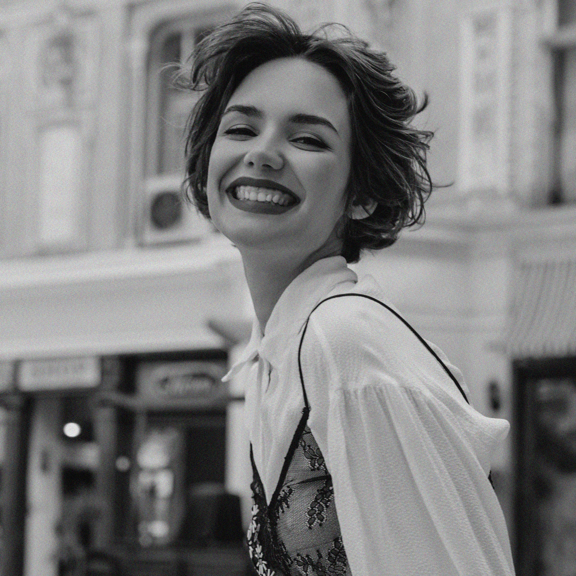 Professional photographer NYC Contacts. Alice Bell — Wedding photographer in New York