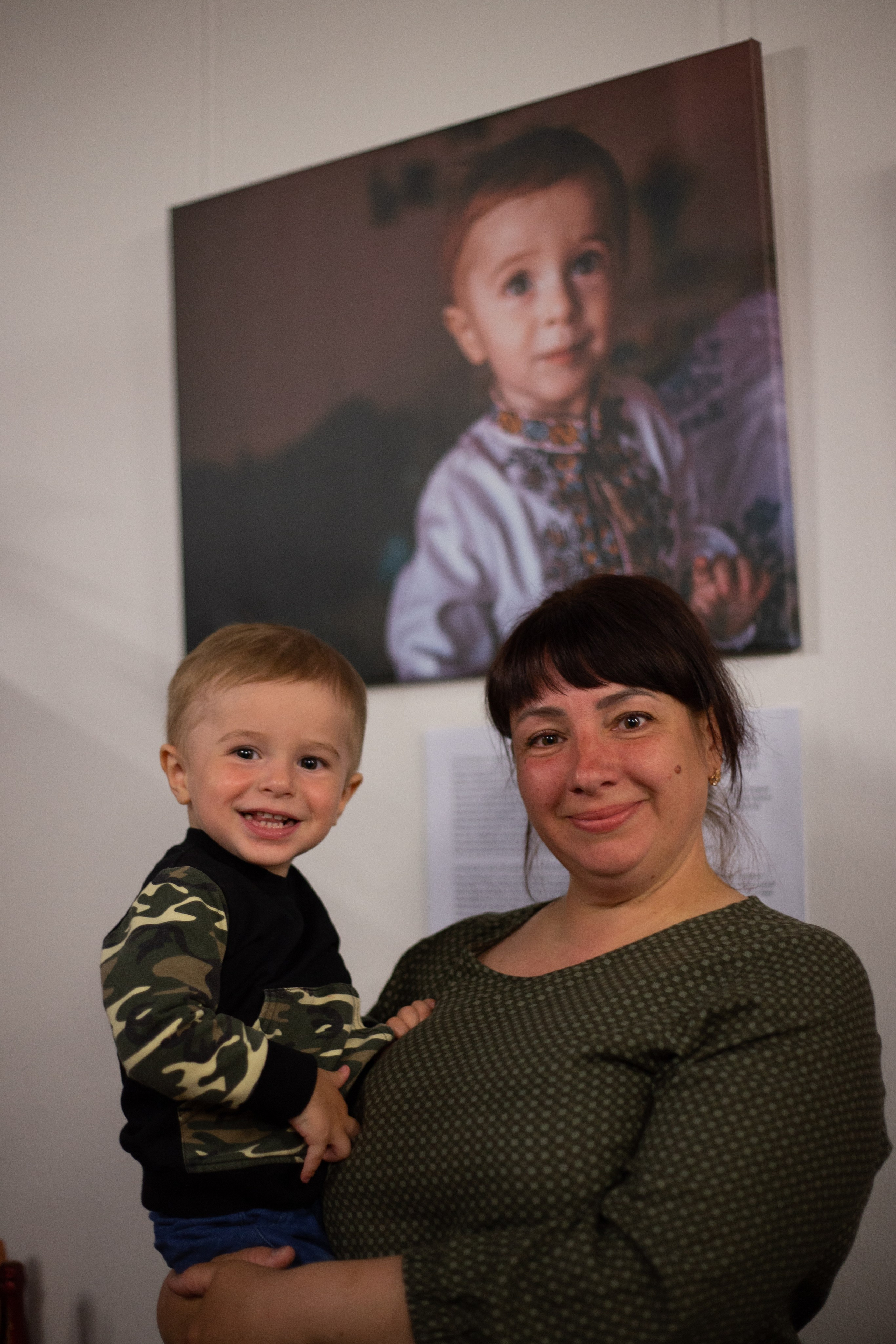 Відкриття фотовиставки Наталії Твердохліб та презентація проекту «Діти України». Наталя Твердохліб - дитячий та сімейний фотограф в Дрездені, Німеччина