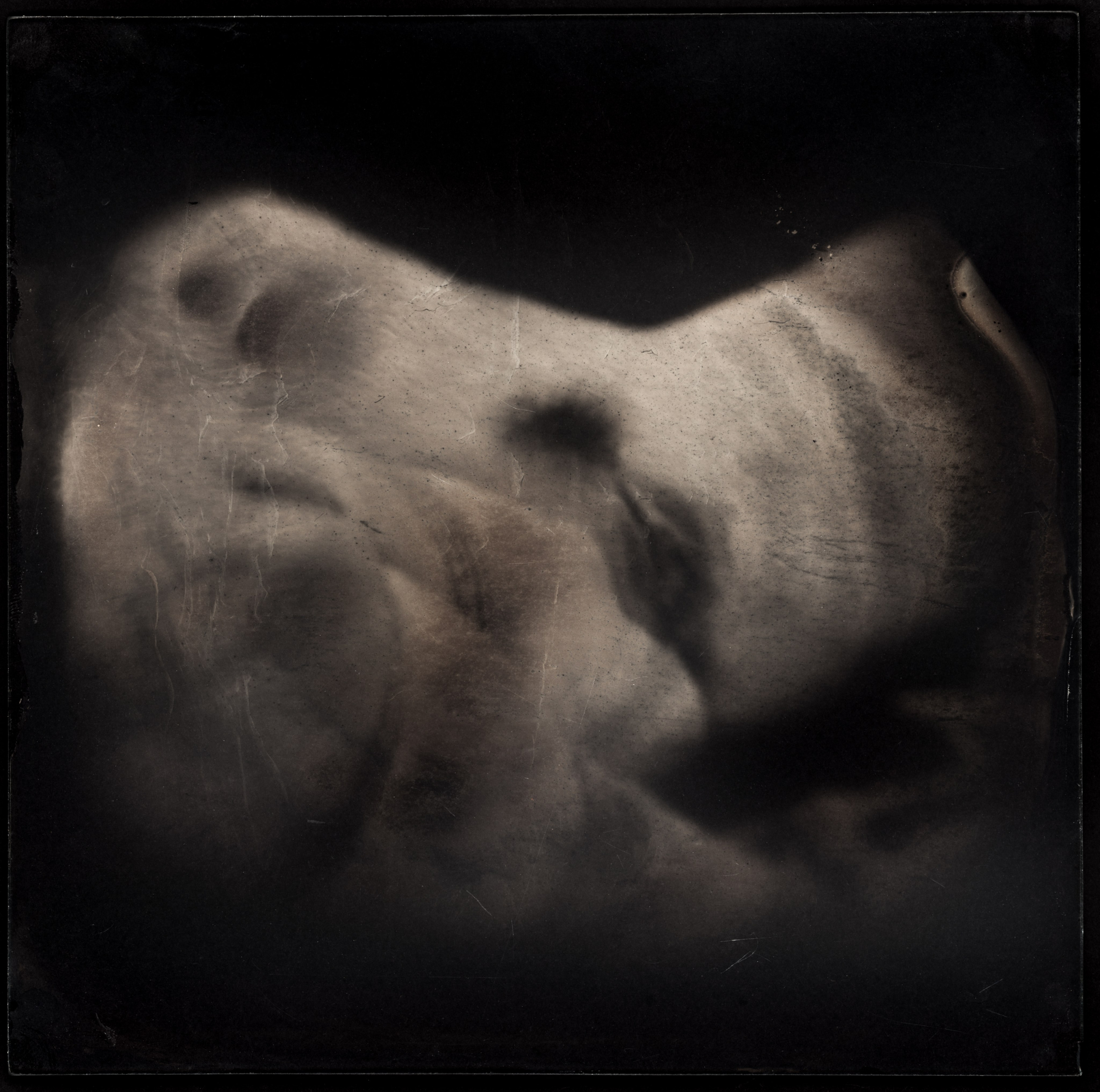 NODUS. Adriano Escanhuela — Experimental