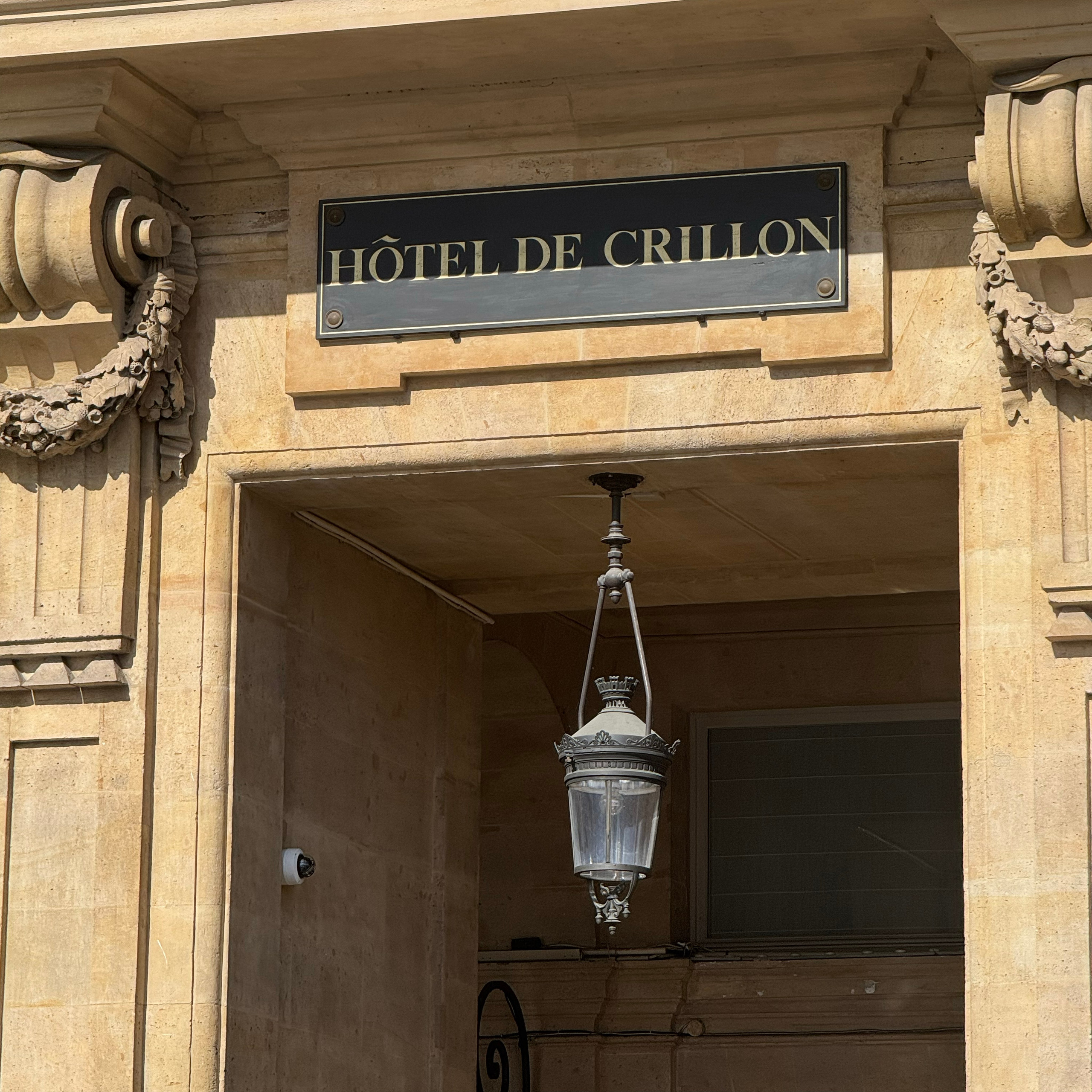 Hôtel de Crillon Wedding Paris | Luxury Paris Wedding Venue