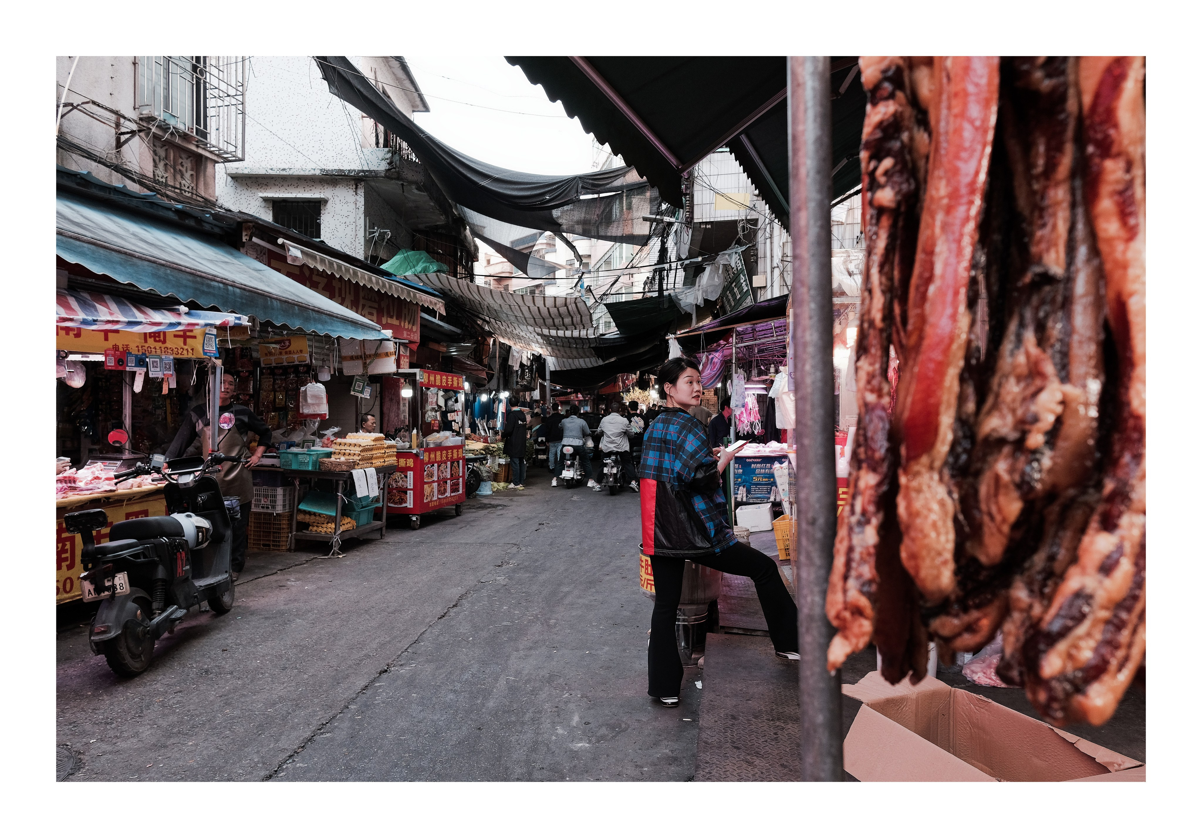 The Life of the Others — Lijiao Village in Photographs | Guangzhou. 中国街头摄影 | The Streets of China Through My Eyes | 深圳