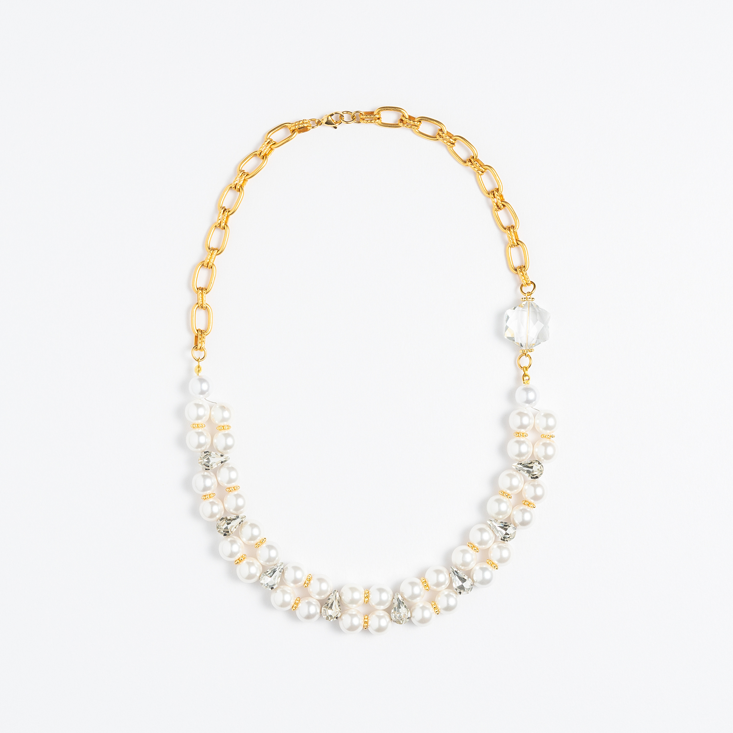 Professional photography of jewelry. Photographer Crete | Portrait Photographer | Evgenios Paopano