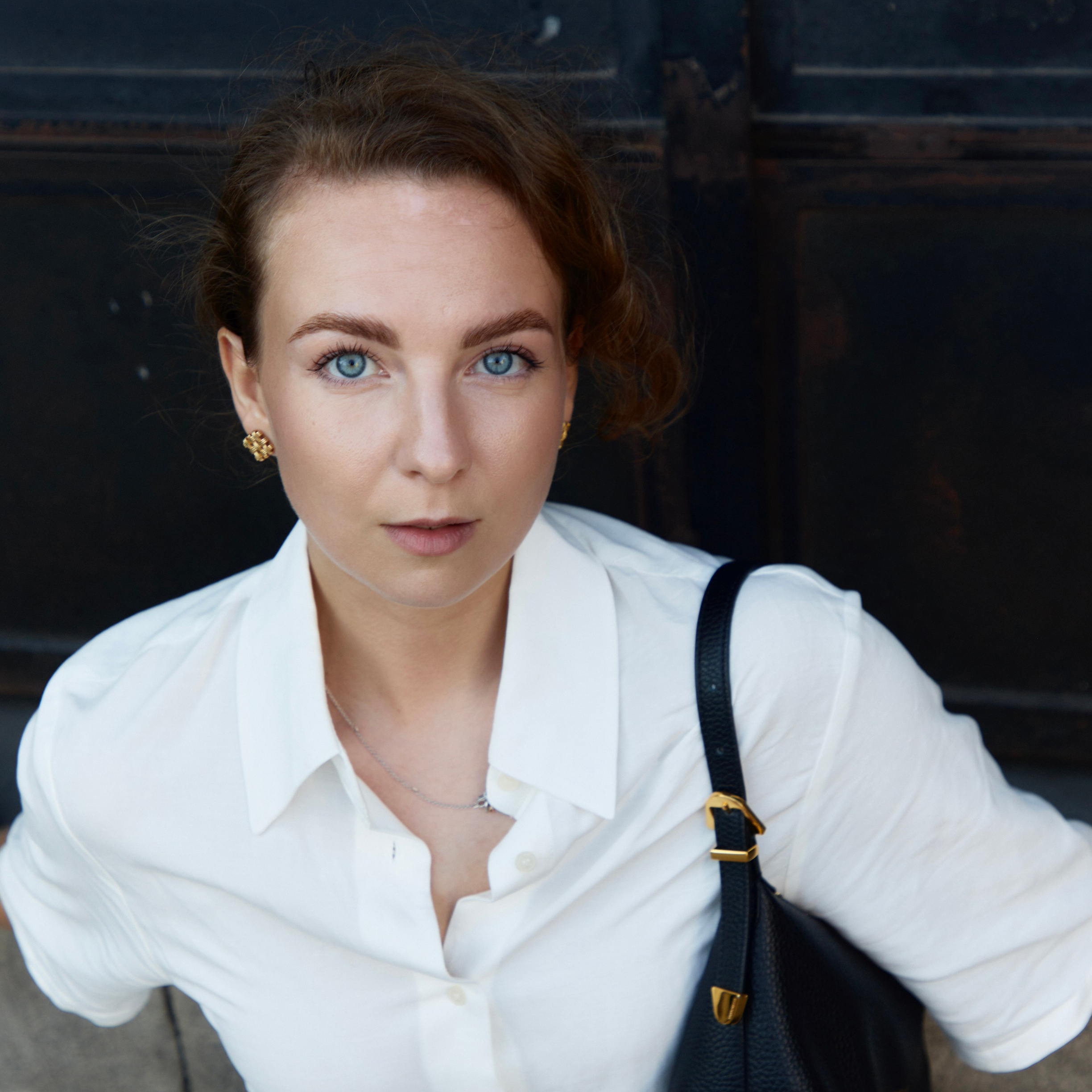 Contacts. Photographer in Paris