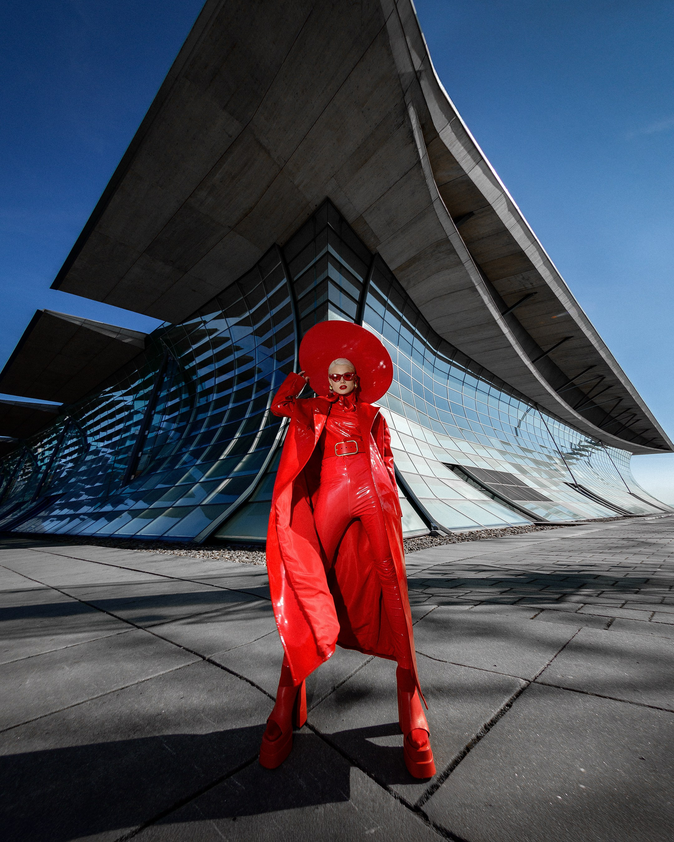 “Фотосесії для брендів та магазинів, фешн фотографія в Польщі та Європі”, “Професійні фотосесії для фешн-брендів та компаній”, “Фотографія для онлайн-магазинів та рекламних кампаній”, “Сесії для модних брендів і магазинів в Польщі”, “Фешн зйомка для бізнесу та брендів, фото для реклами”, “Рекламні зйомки для компаній та онлайн-магазинів у Польщі”