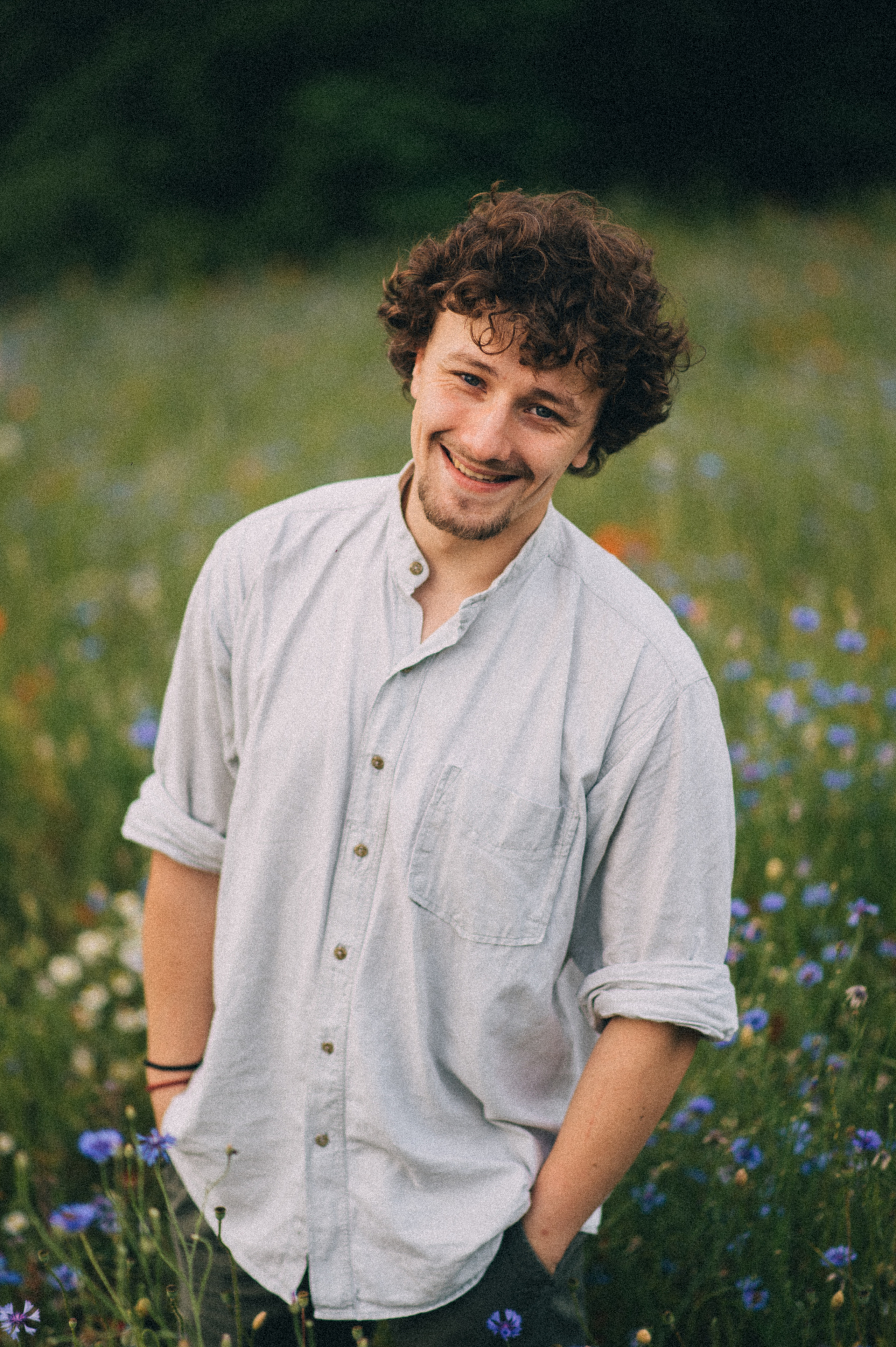 Контакти. Фотограф Руслан Будім