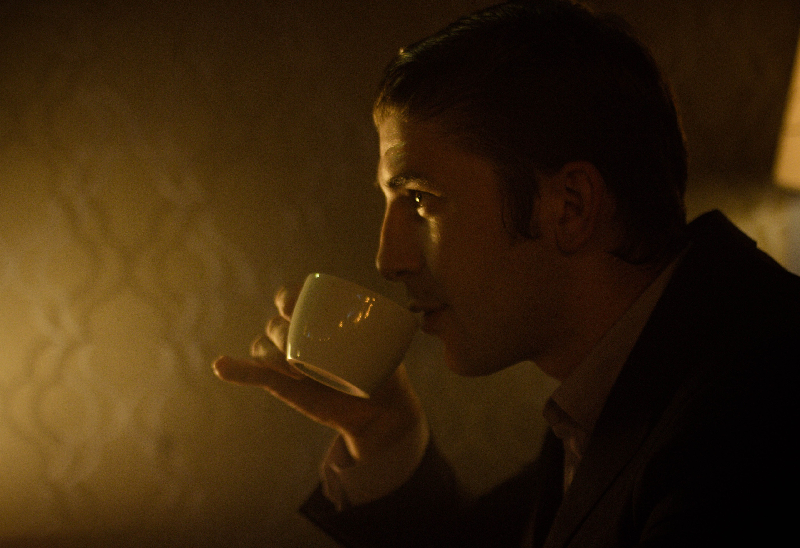 SERVICES. Lero Photographer and a set designer|individual custom portrait and advertising photography in Zutphen