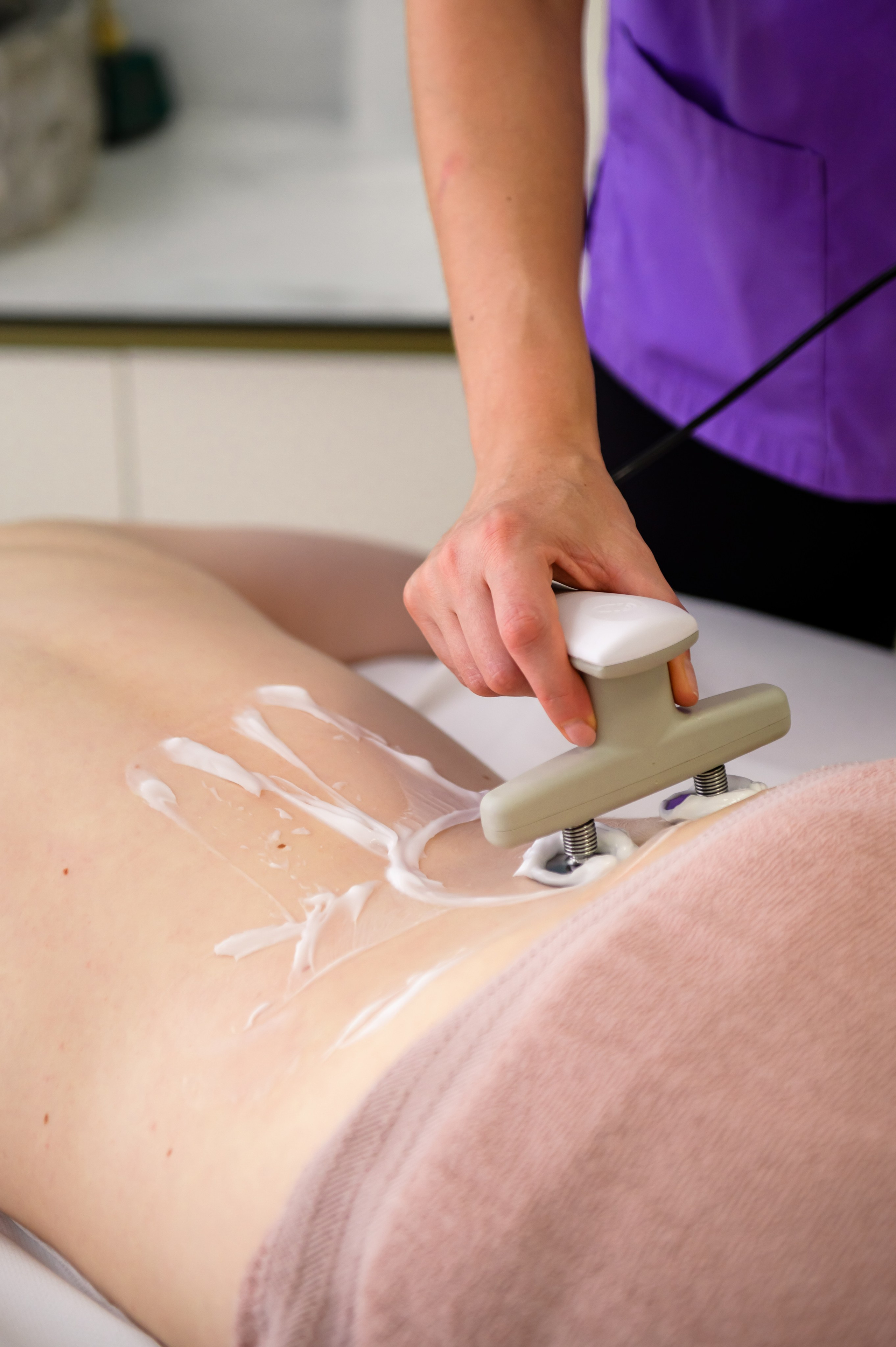 TECAR. Newsportevents- Recuperare & Relaxare, Kinetoterapie, Masaj, Refacere, Stretching, Osteopatie, Recuperare, Tecar