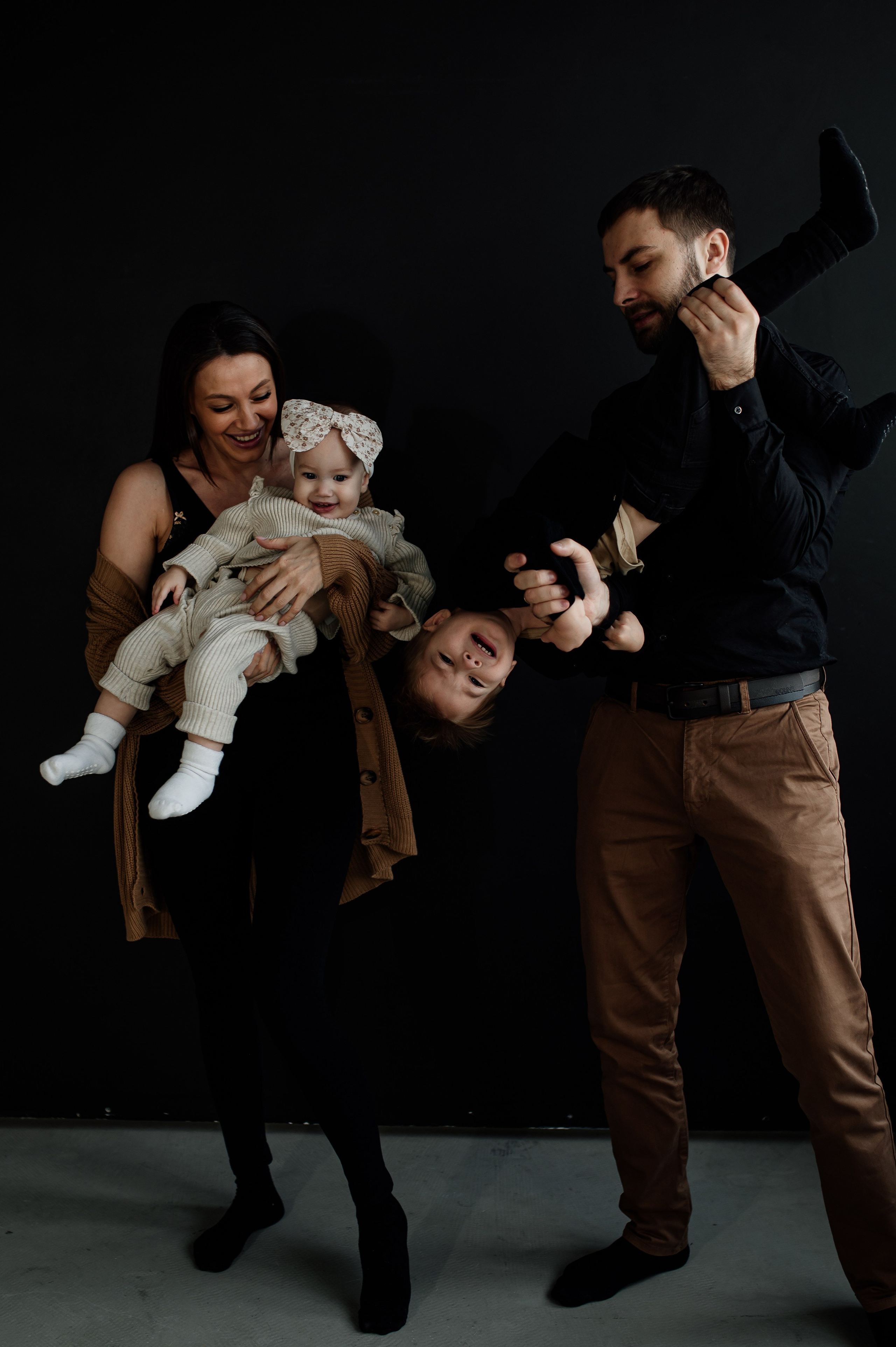 Price. Wedding and commercial photographer