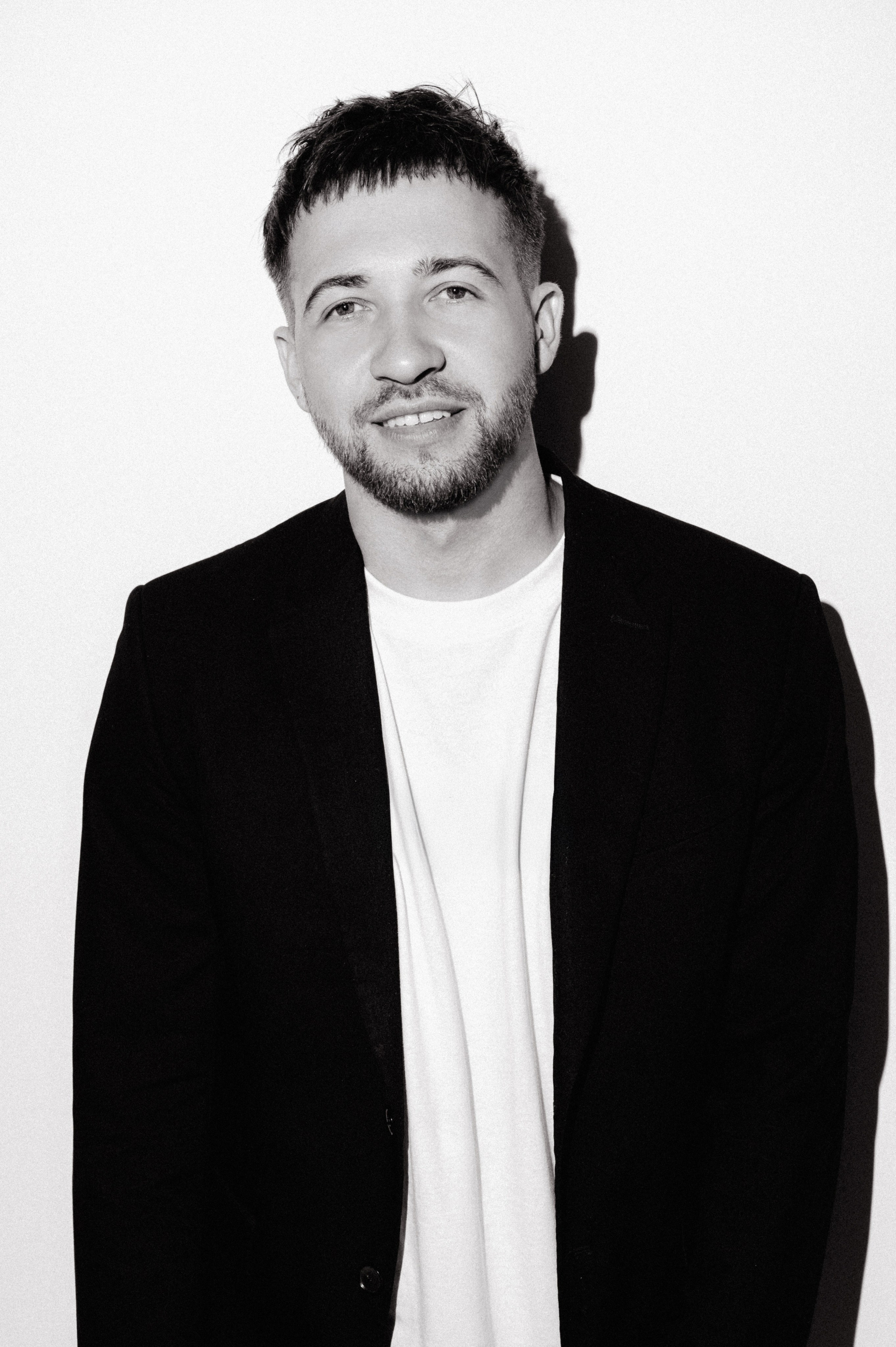 About me. Destination Wedding photographer Italy, France, Germany, Spain, Poland Oleg Zaicev