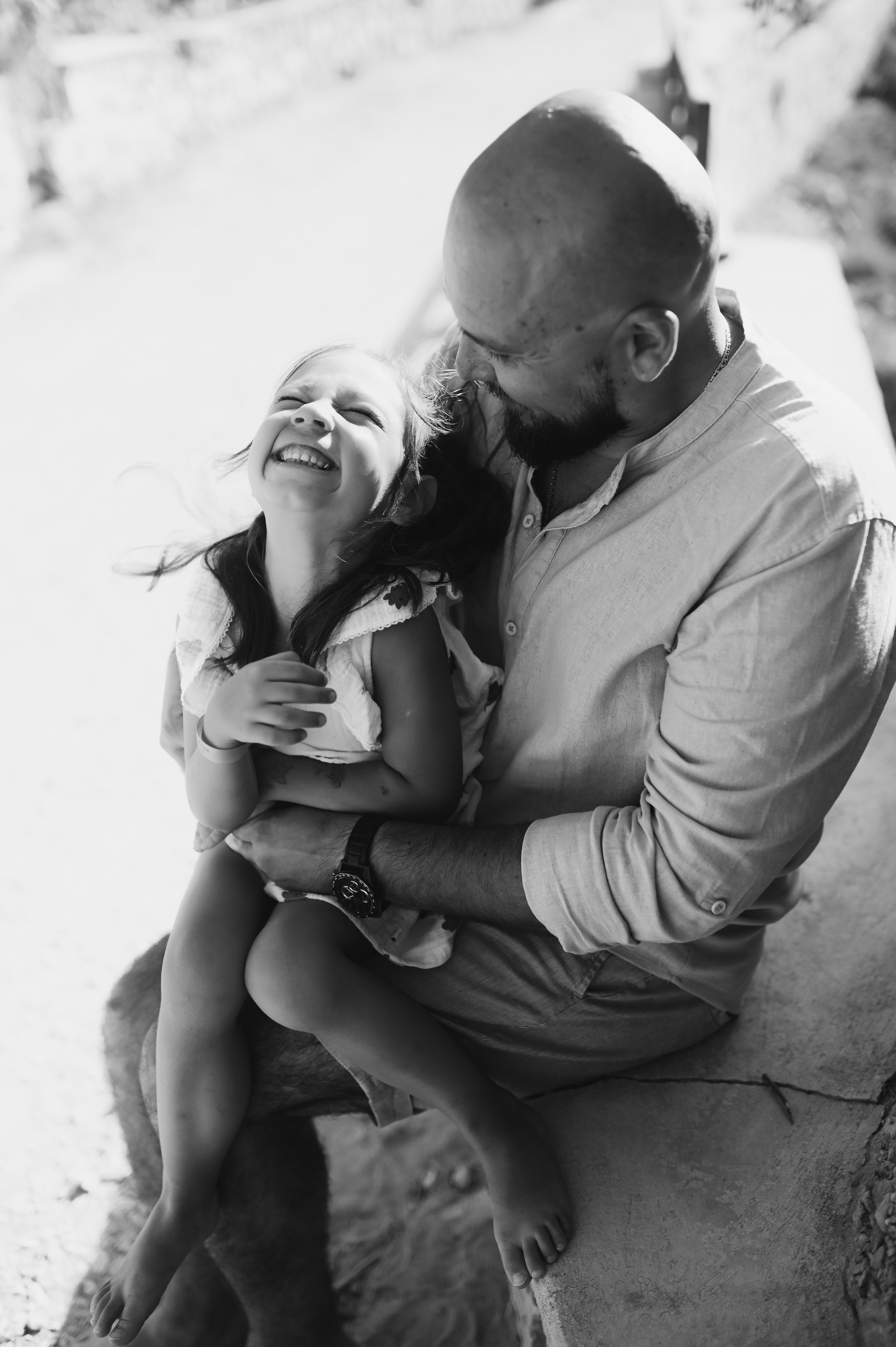 Οικογενειακή φωτογραφίση σε παραλία της Ρόδου. WELCOME