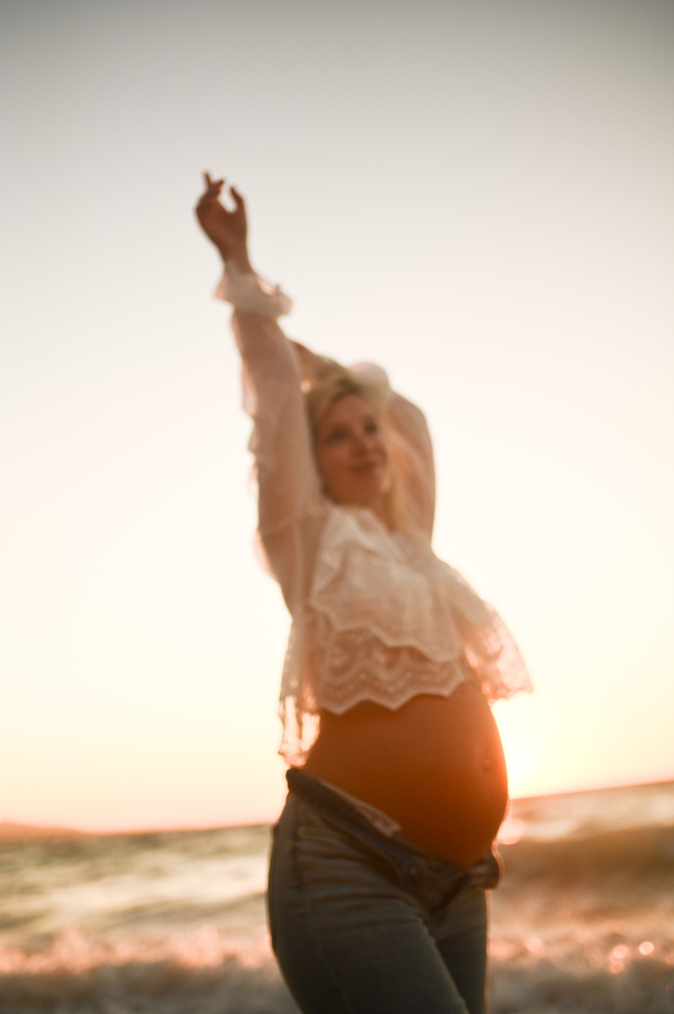 Maternity Photoshoot Rhodes. Φωτογράφος νεογέννητων στη Ρόδο. Φωτογράφιση εγκυμοσύνης