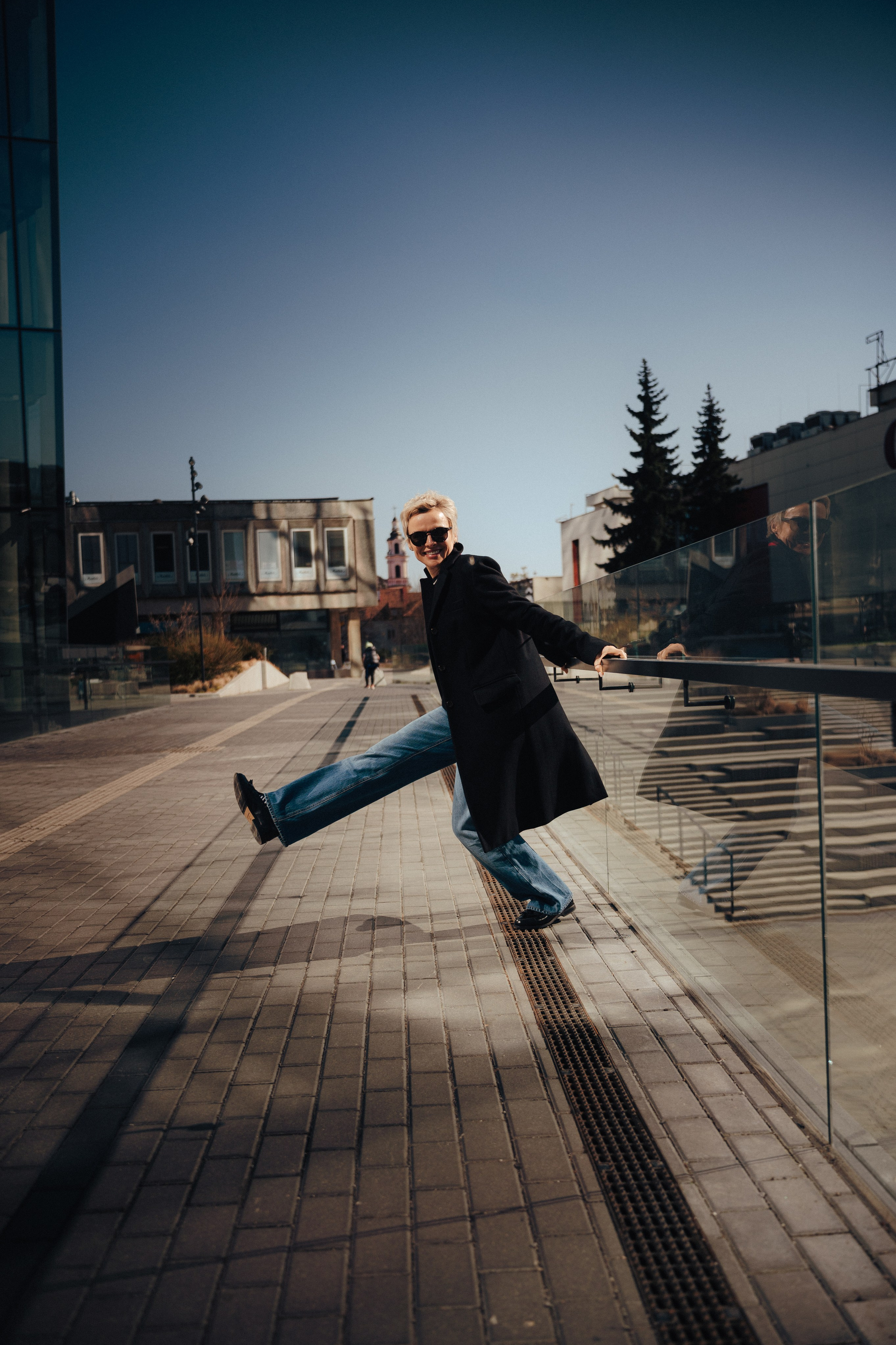 Dating Profile Photography in Vilnius | Natural Portraits for Apps & Websites. Portrait & Wedding Photographer in Vilnius — Sergey Trifonov