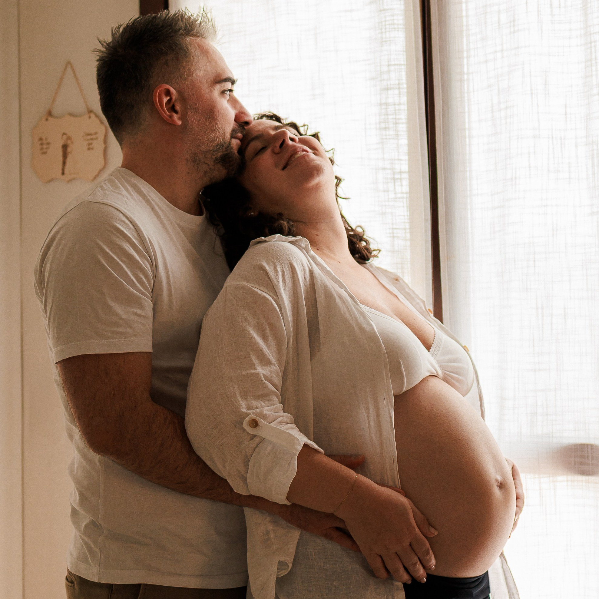 Maternity Photographer in Milan | Natural Lifestyle Sessions | Olis Visual