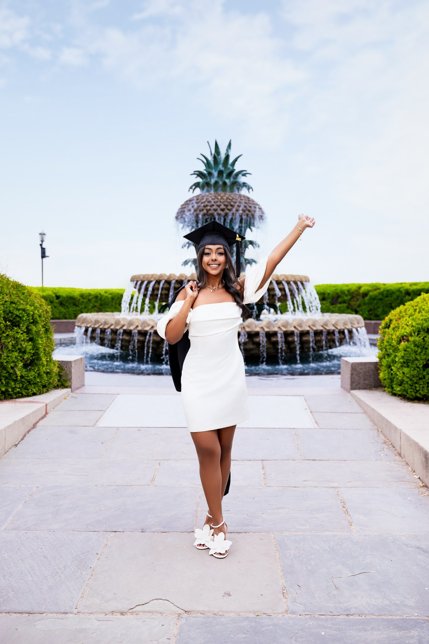 Professional family, maternity & newborn photographer in North Charleston, SC, creating timeless portraits