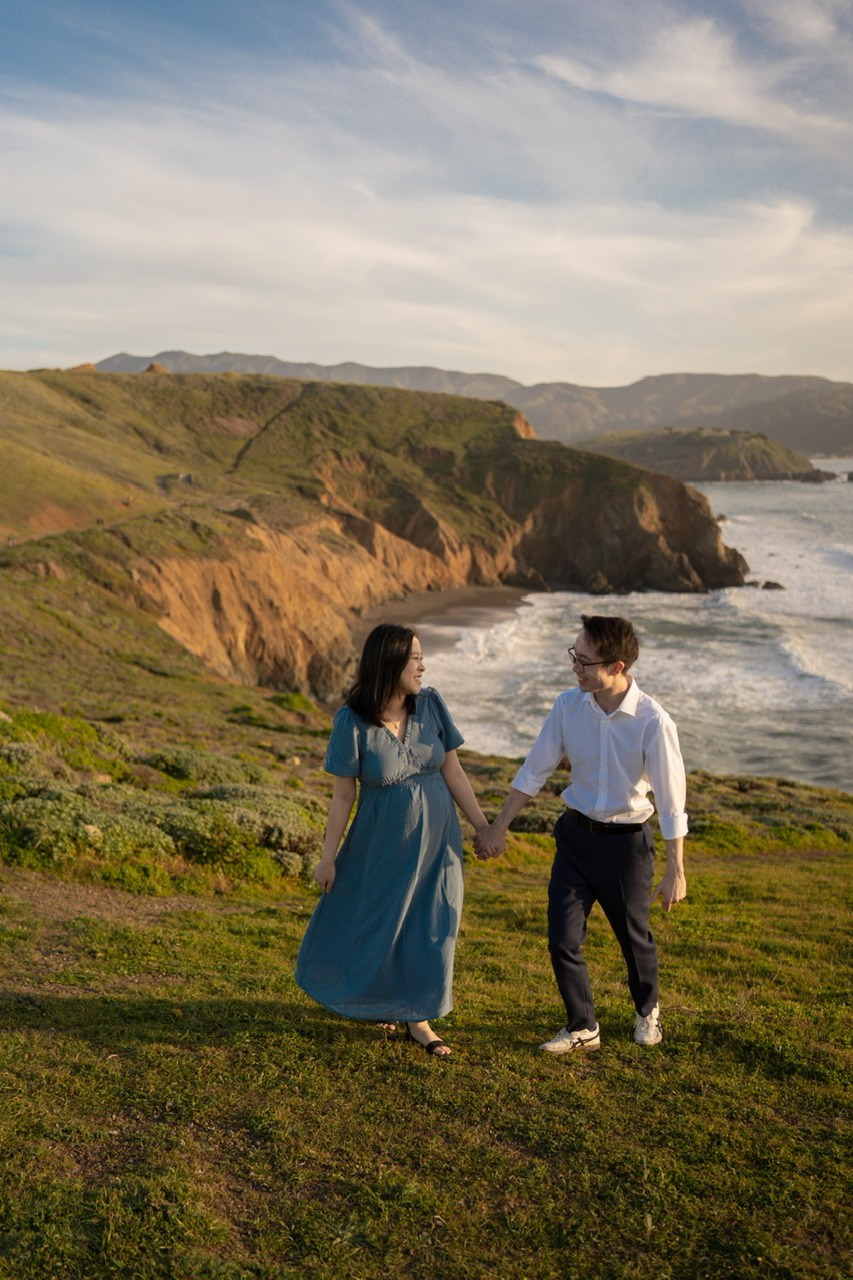 Golden Light & Ocean Breeze — A Maternity Session at Mori Point. Maternity, family and newborn photography in San Francisco Bay Area