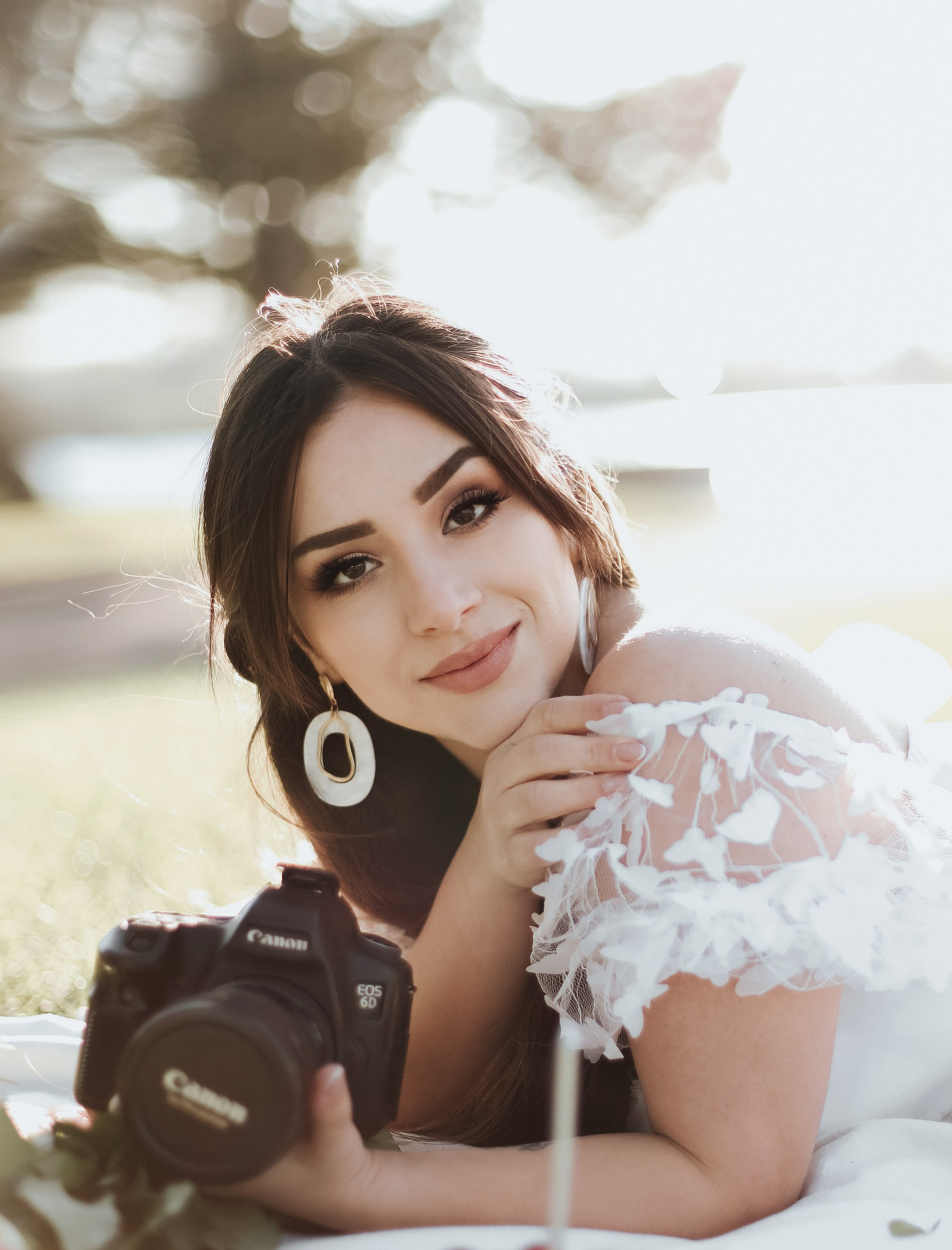 ABOUT ME. Flora Grigoryan Wedding Photography