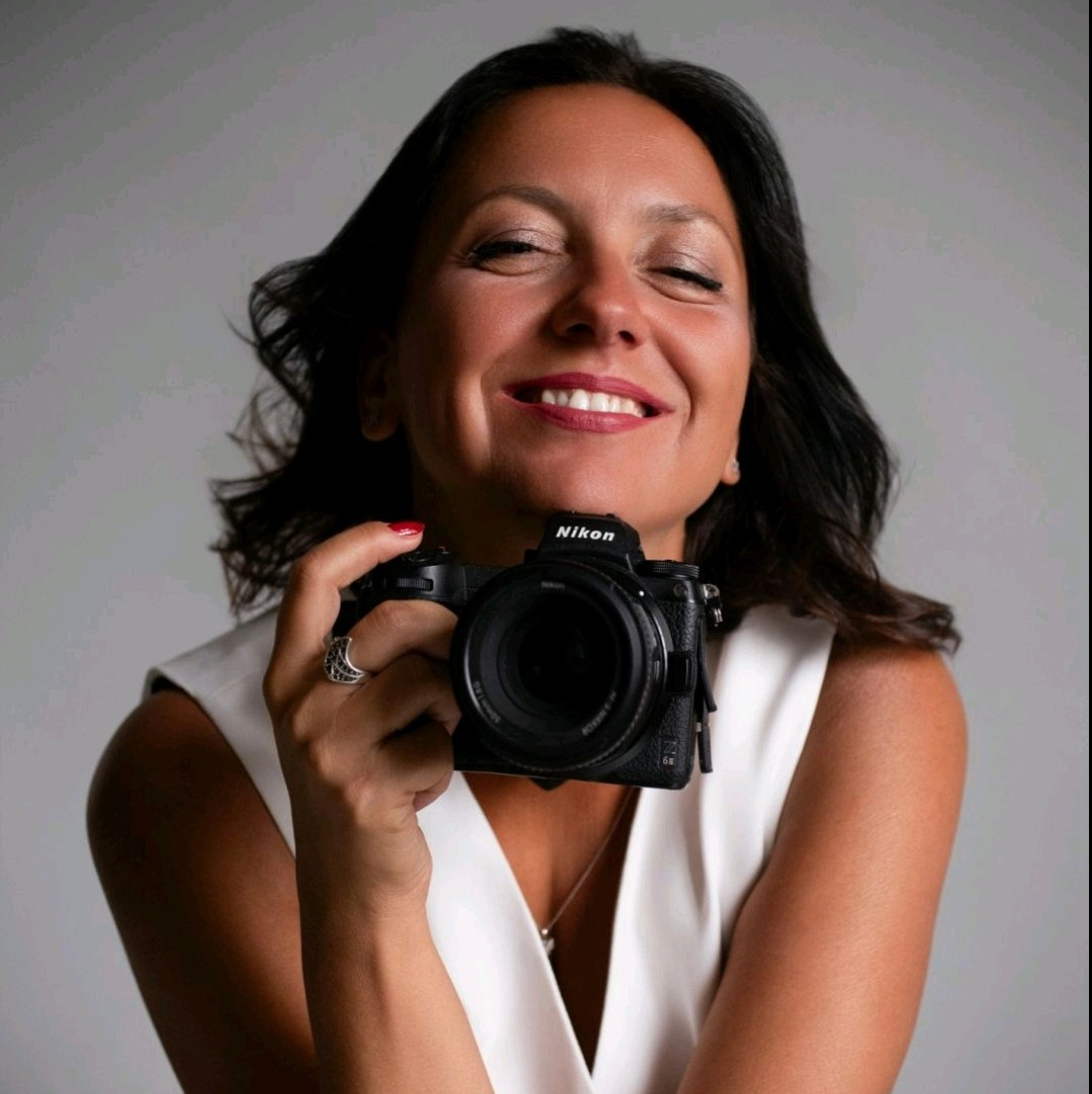 Contact. Bojana Žuža, photographer in Belgrade, Serbia