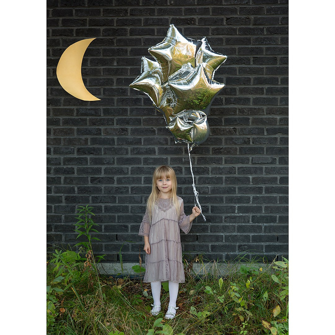 Rekvisiitta ja lainavaatteet