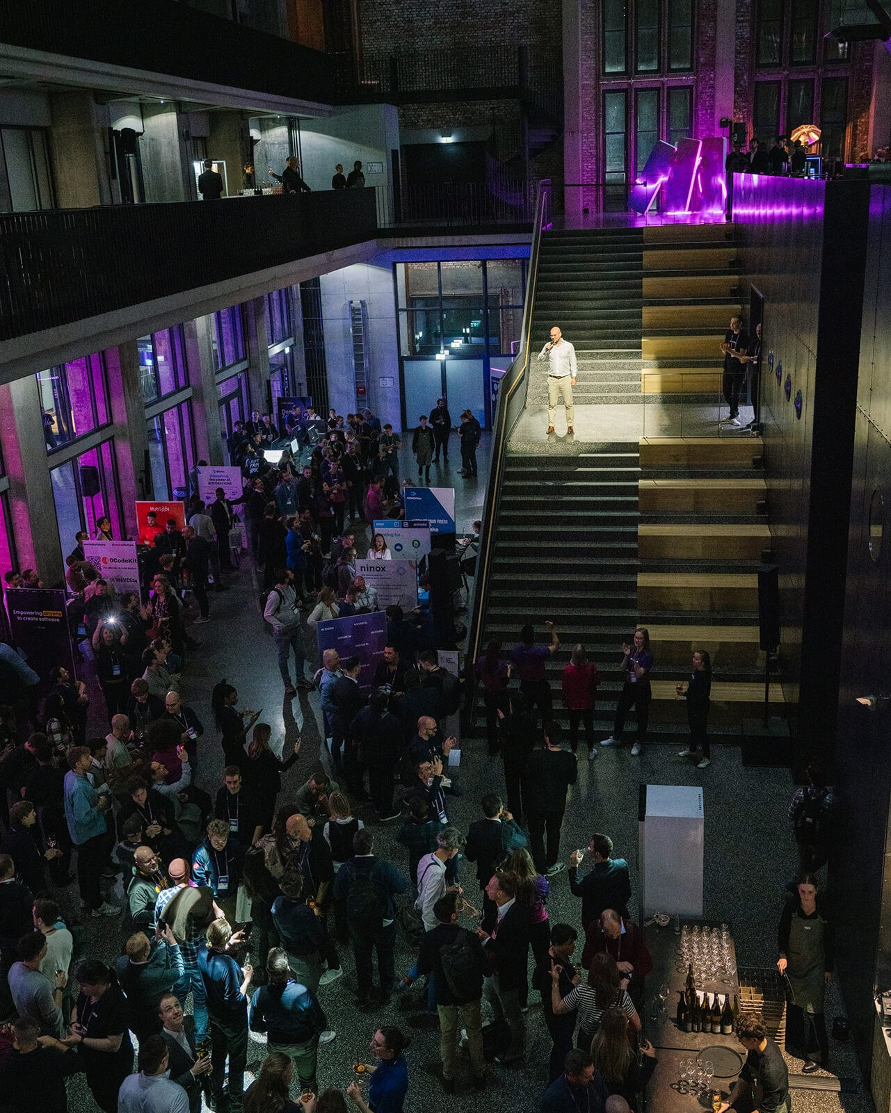 Eventfotograf: Konferenzen, Messen, Firmen- und Privatveranstaltungen. Inna Zaytseva Photography | Fotografin in München | Content Creation