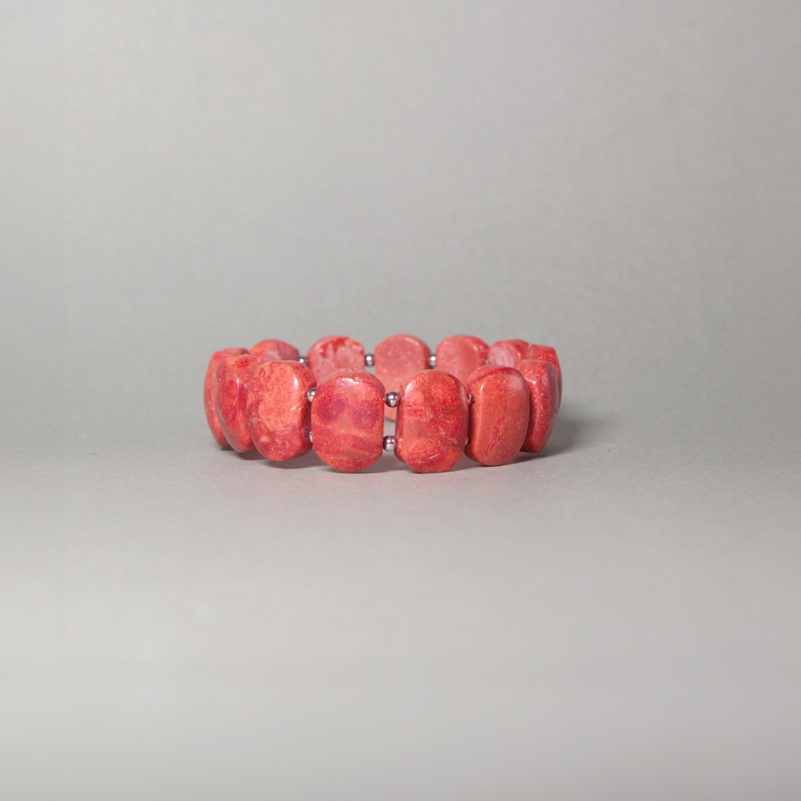 Modern Jewelry. Современнные и актикварные украшения в Барселоне, Москве и Санкт-Петербурге