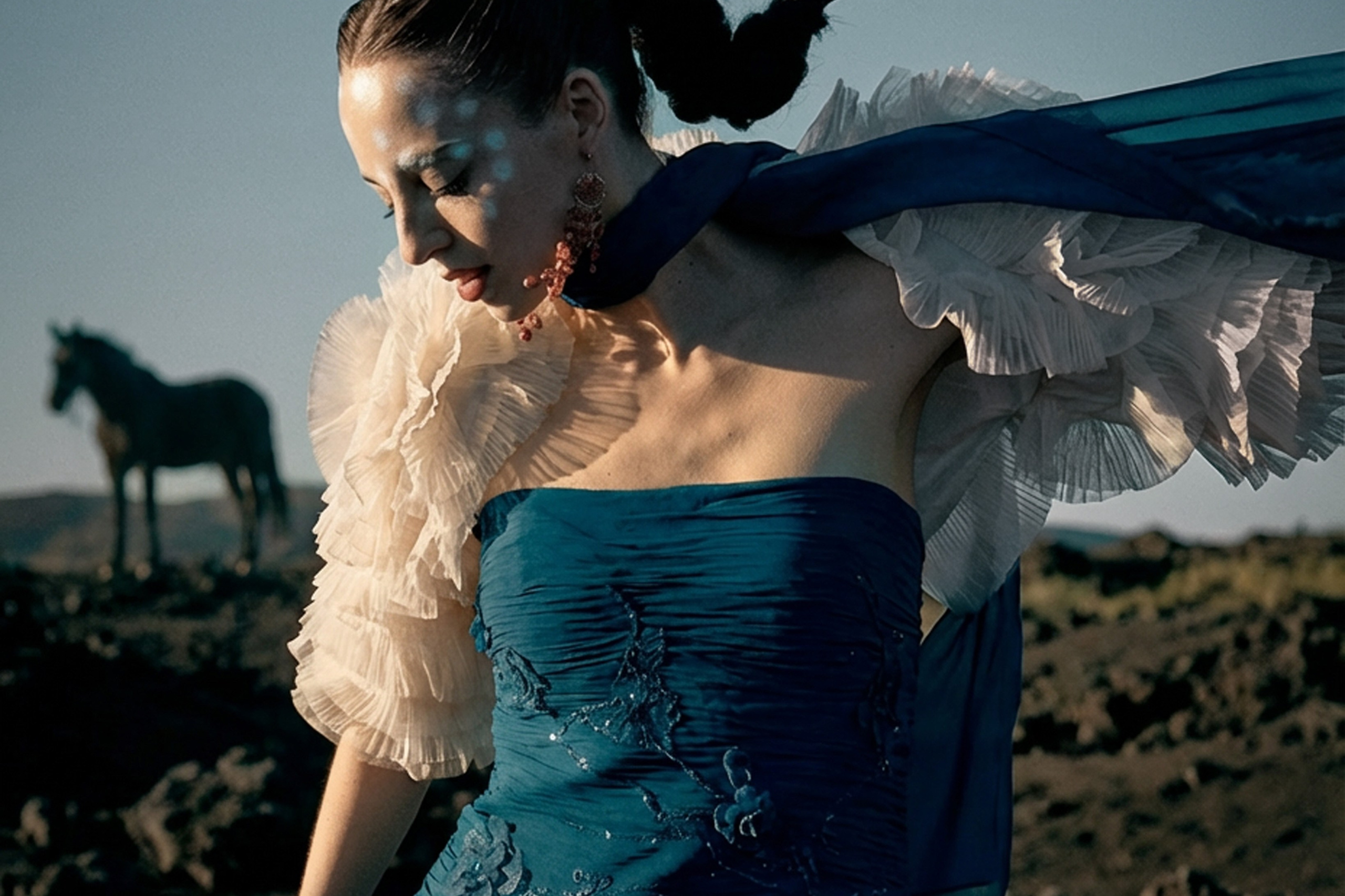 Make a statement. Aura Studio / co-design space