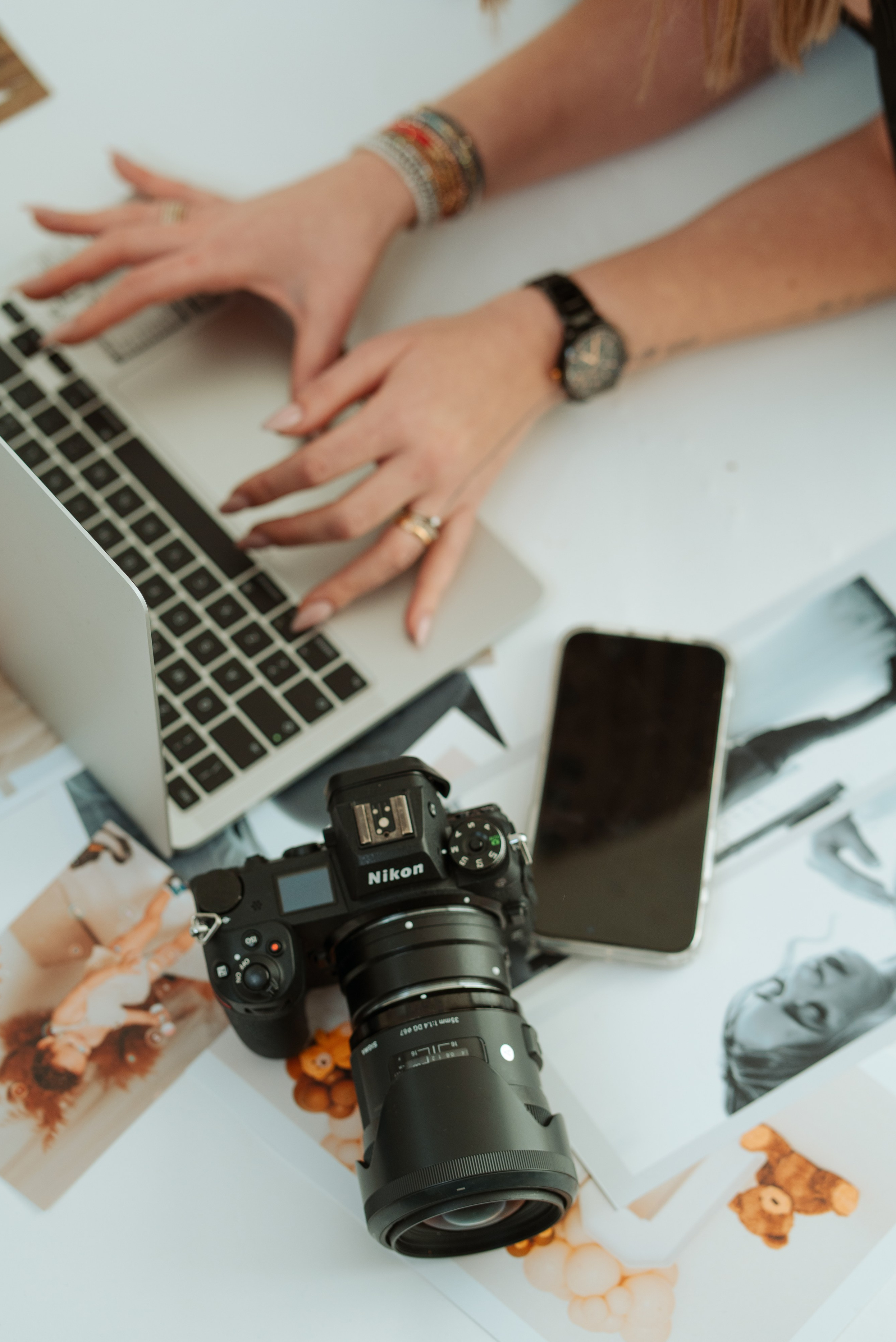 BiancaGaborContatti. Bianca Gabor Photography