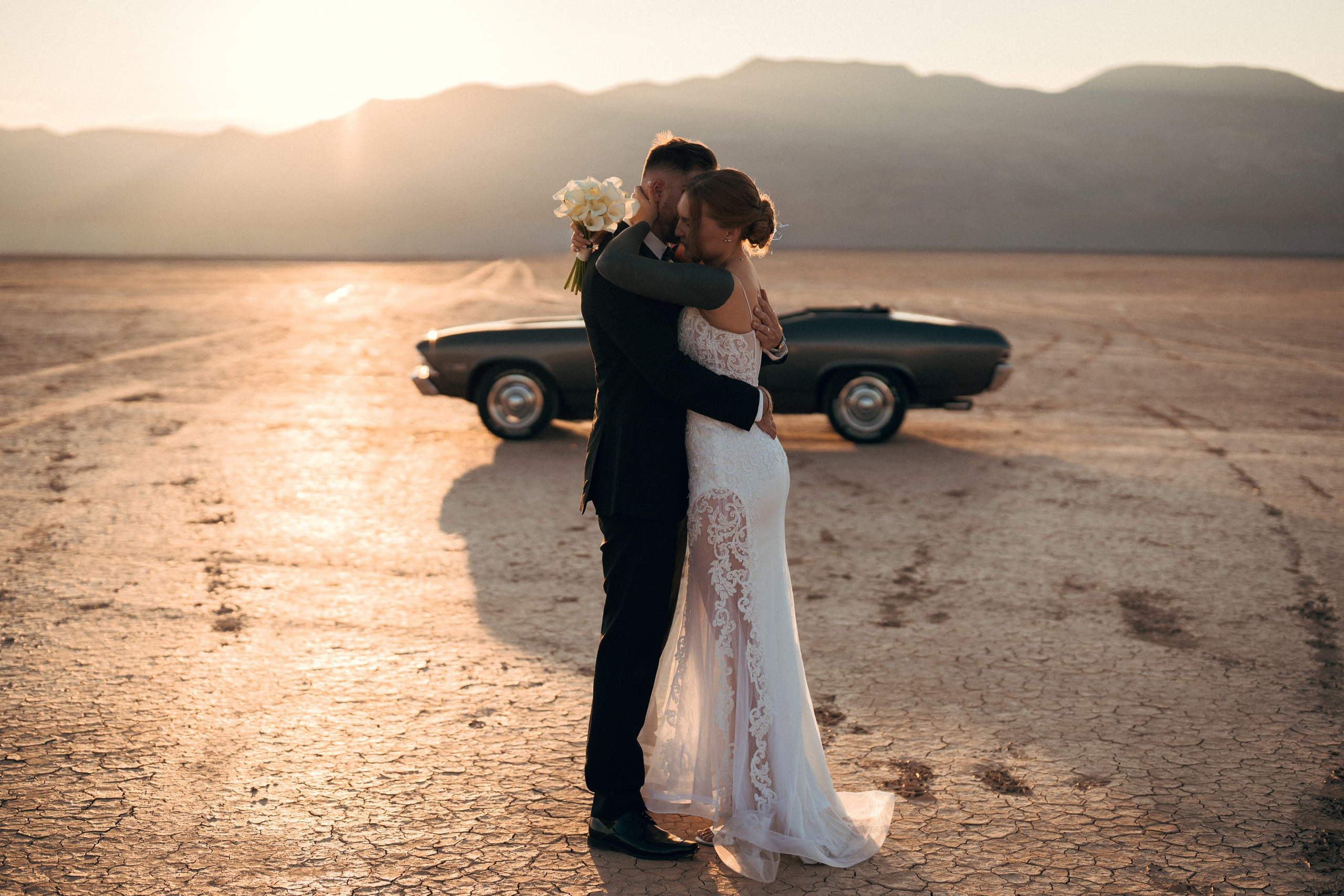 Prices. Wedding & elopement photographer Viktoriya Kravtsov. Las Vegas
