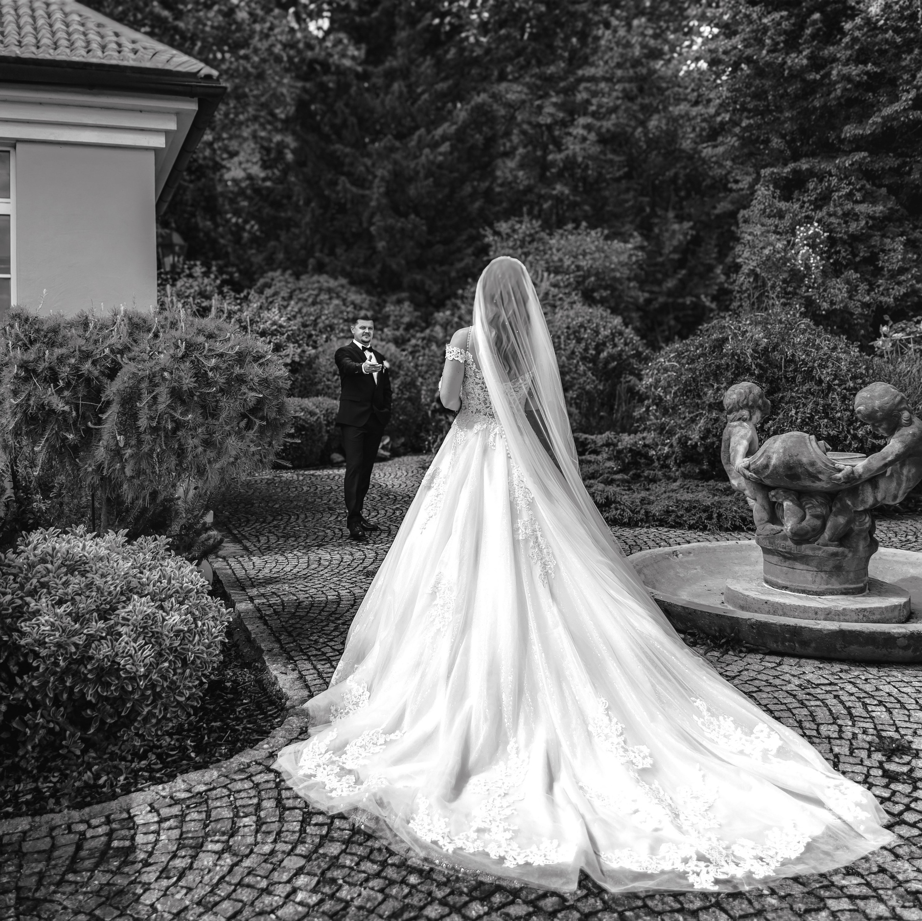 Standesamtliche Trauung in Landshut – moderne Foto- und Videobegleitung