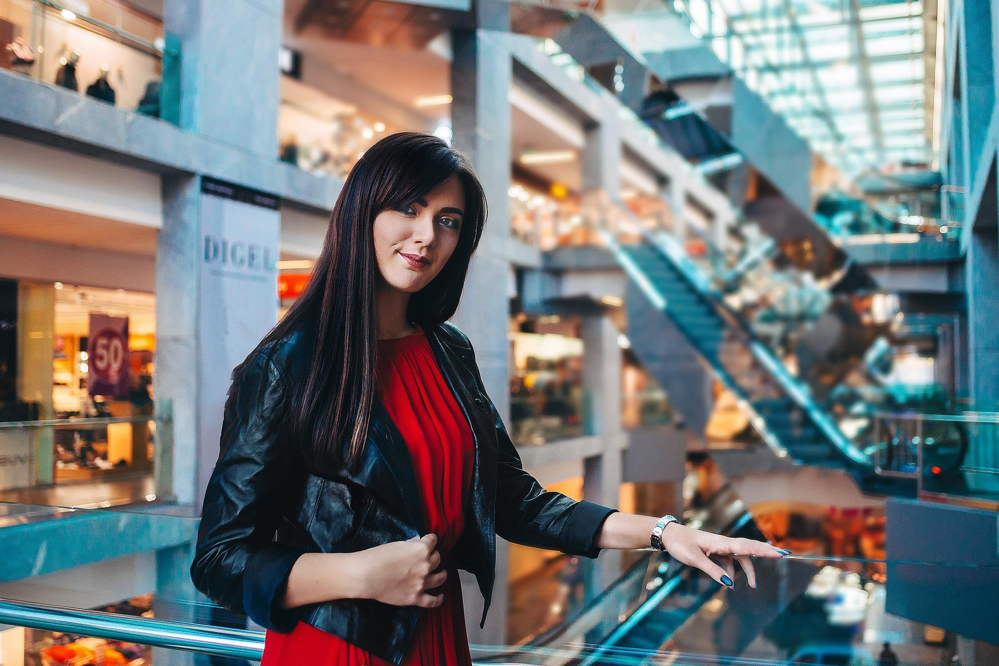 ІНДИВІДУАЛЬНА ФОТОСЕСІЯ/ПОРТРЕТ. Олексій Ревуцький - весільний та сімейний фотограф