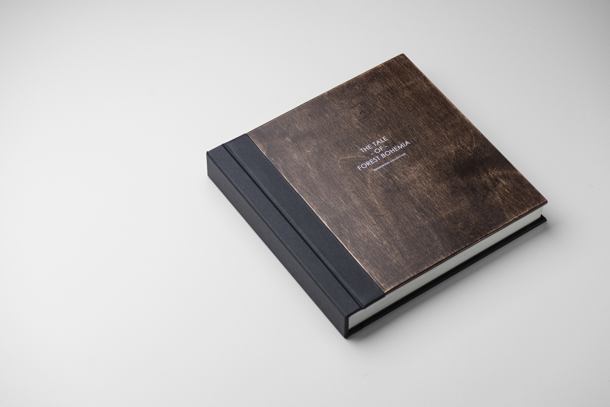 ПЕЧАТЬ ФОТОКНИГ. Олексій Ревуцький - весільний та сімейний фотограф